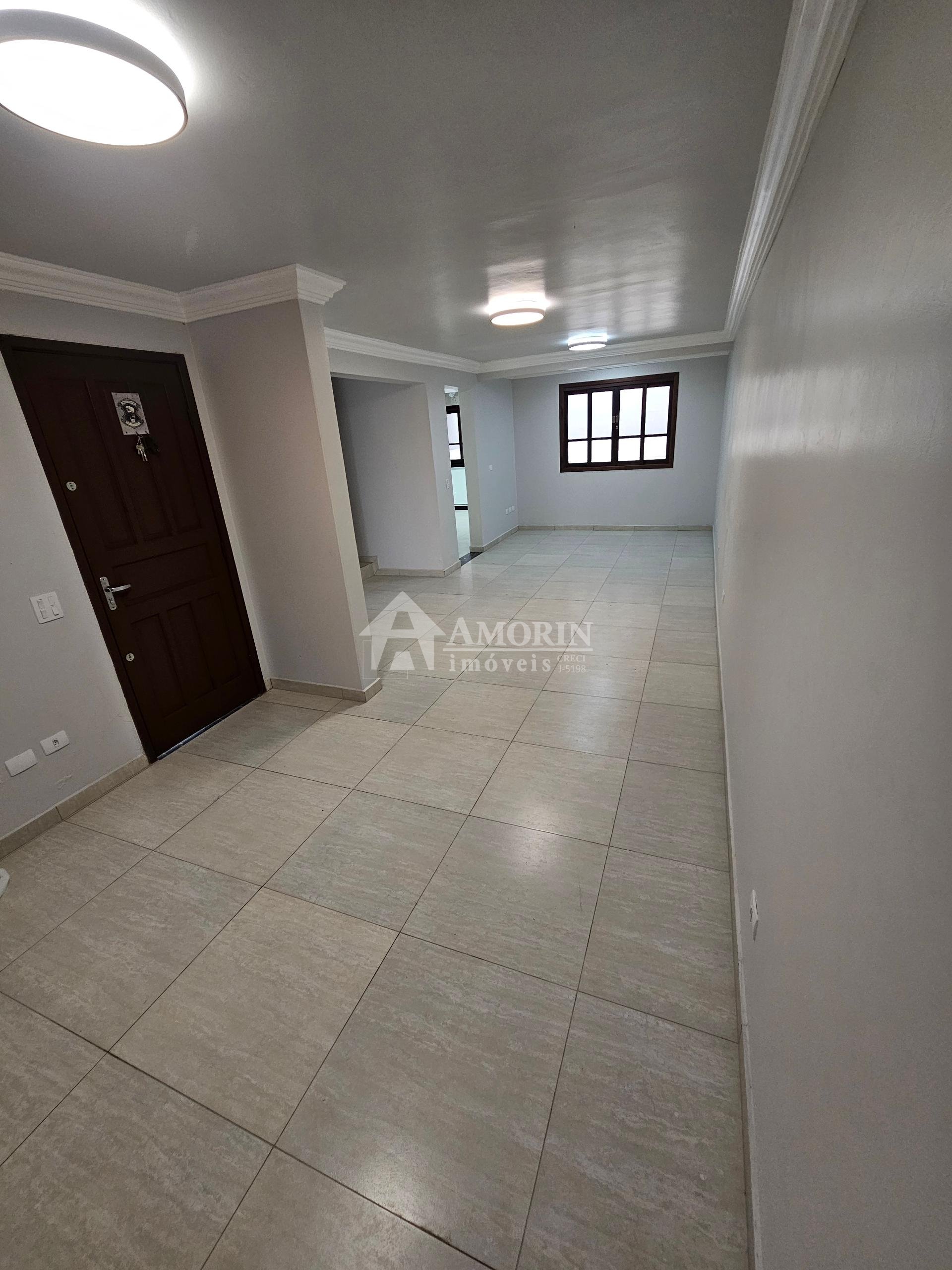Sobrado 130m2 Bairro alto,  exc acabamento, proxTerminal, 03 q...