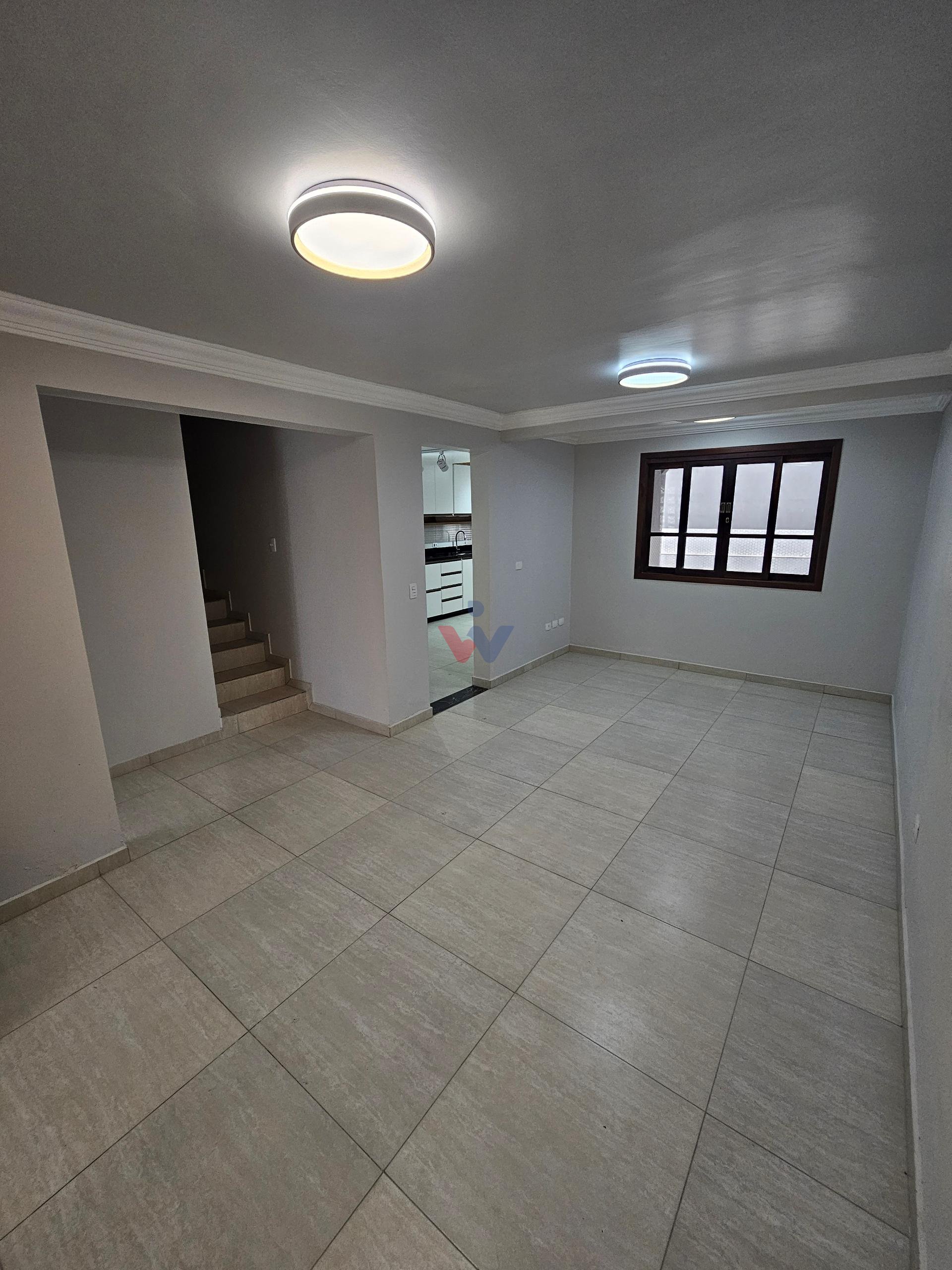 Sobrado 130m2 Bairro alto, 03 qts, 03 vagas, coz amrs, reforma...