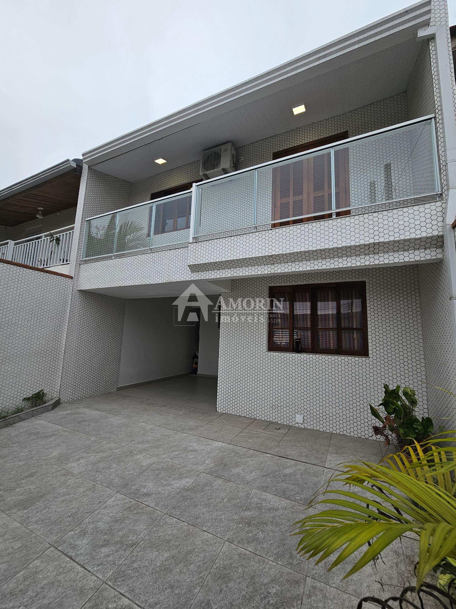 Sobrado 130m2 Bairro alto,  exc acabamento, proxTerminal, 03 q...