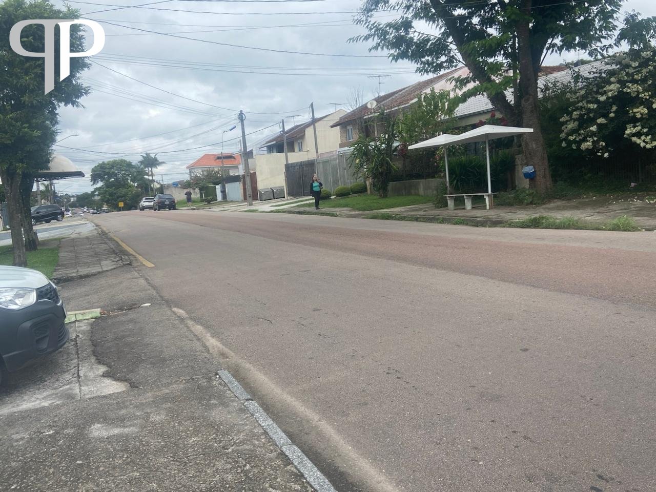 Terreno 500m   10x50 , 1 casa   4 kitinetes, excelente investi...