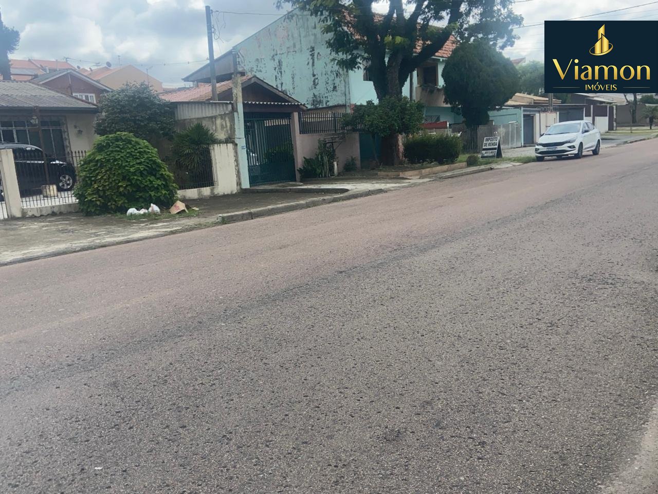 Terreno 500m   10x50 , 1 casa   4 kitinetes, excelente investi...