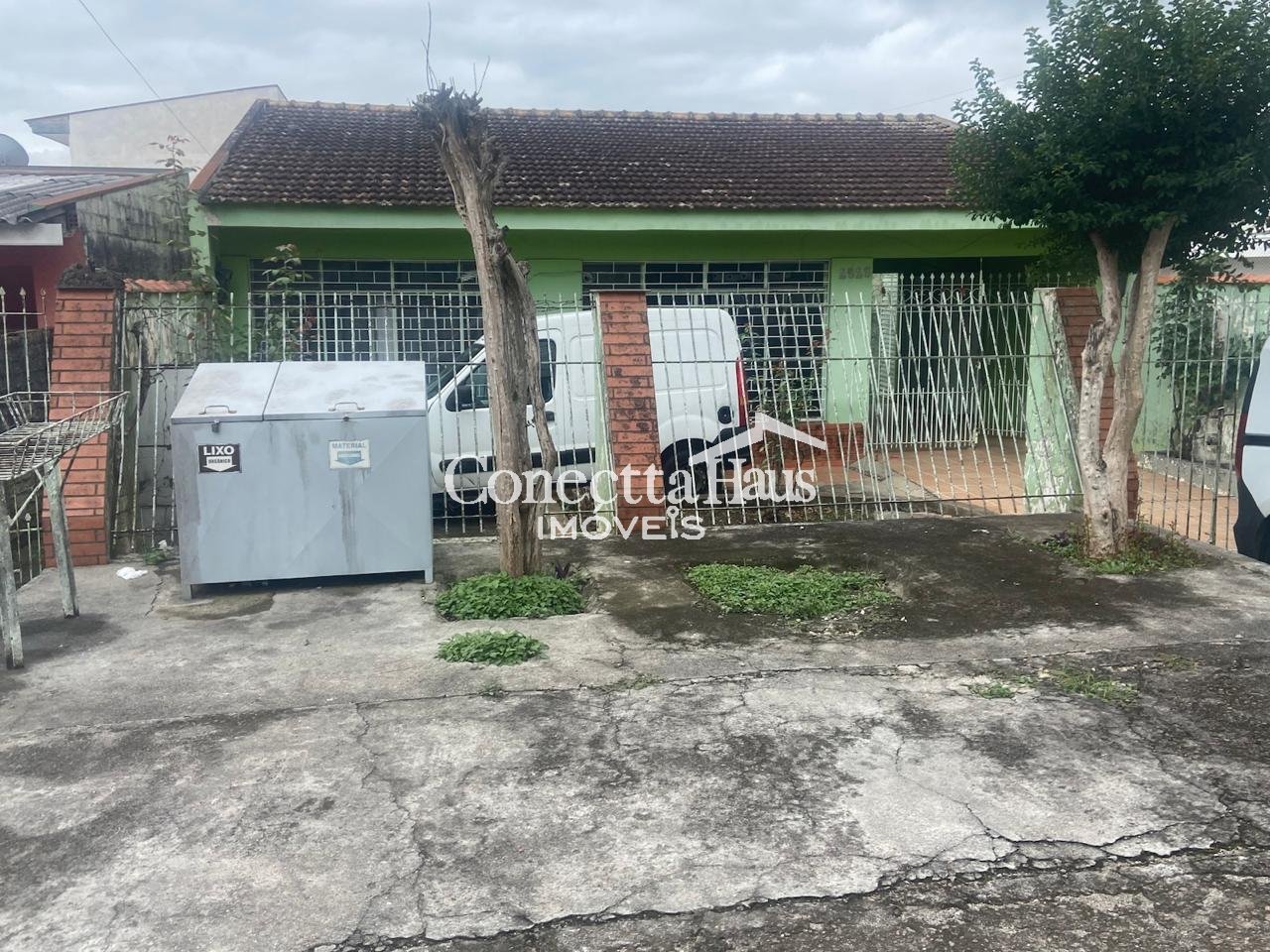 Terreno 500m   10x50 , 1 casa   4 kitinetes, excelente investi...