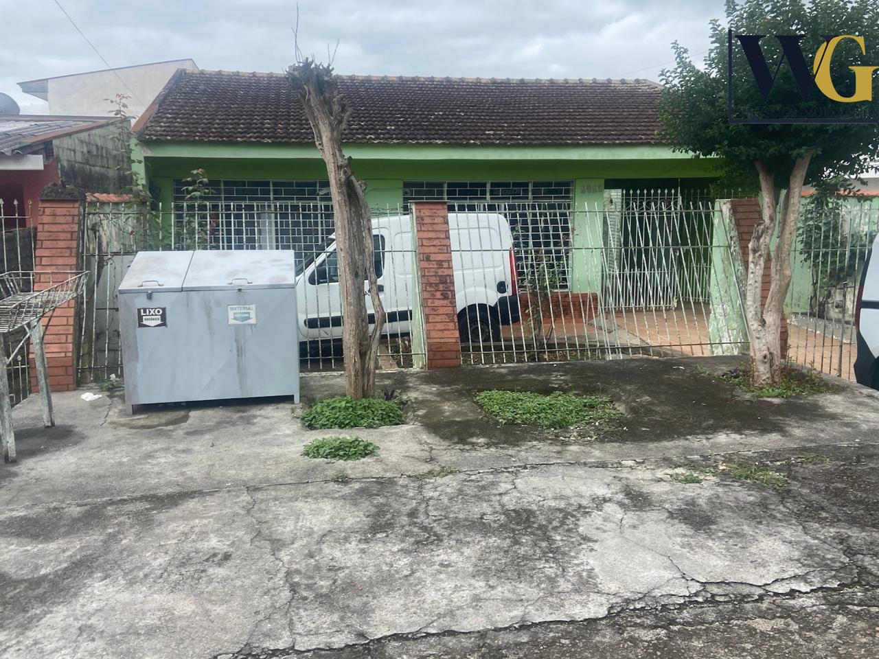 Terreno 500m   10x50 , 1 casa   4 kitinetes, excelente investi...