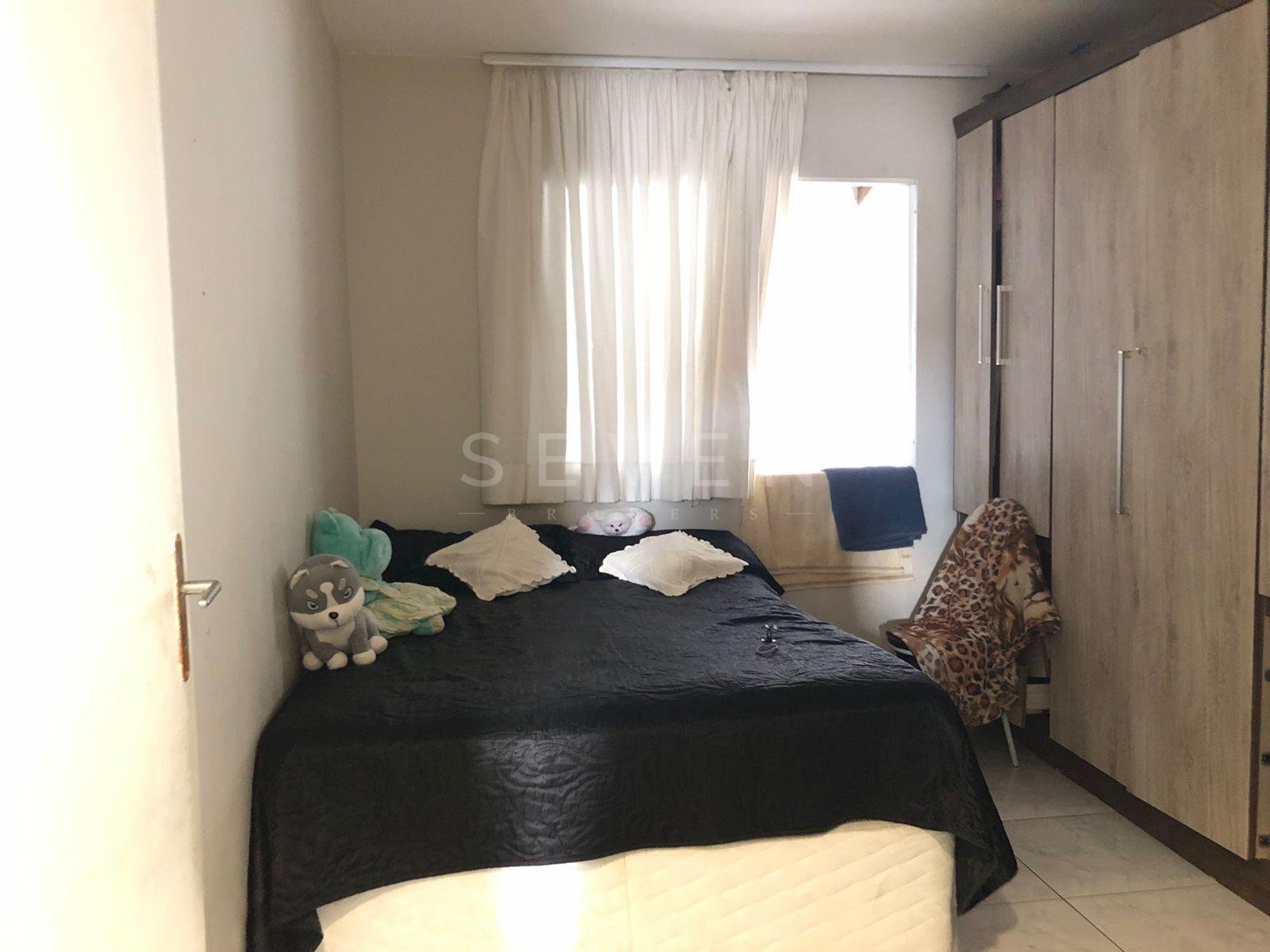 Casa Jd Paloma, 03 qtos, 04 vagas, averbada, 50 mts da Av Prin...