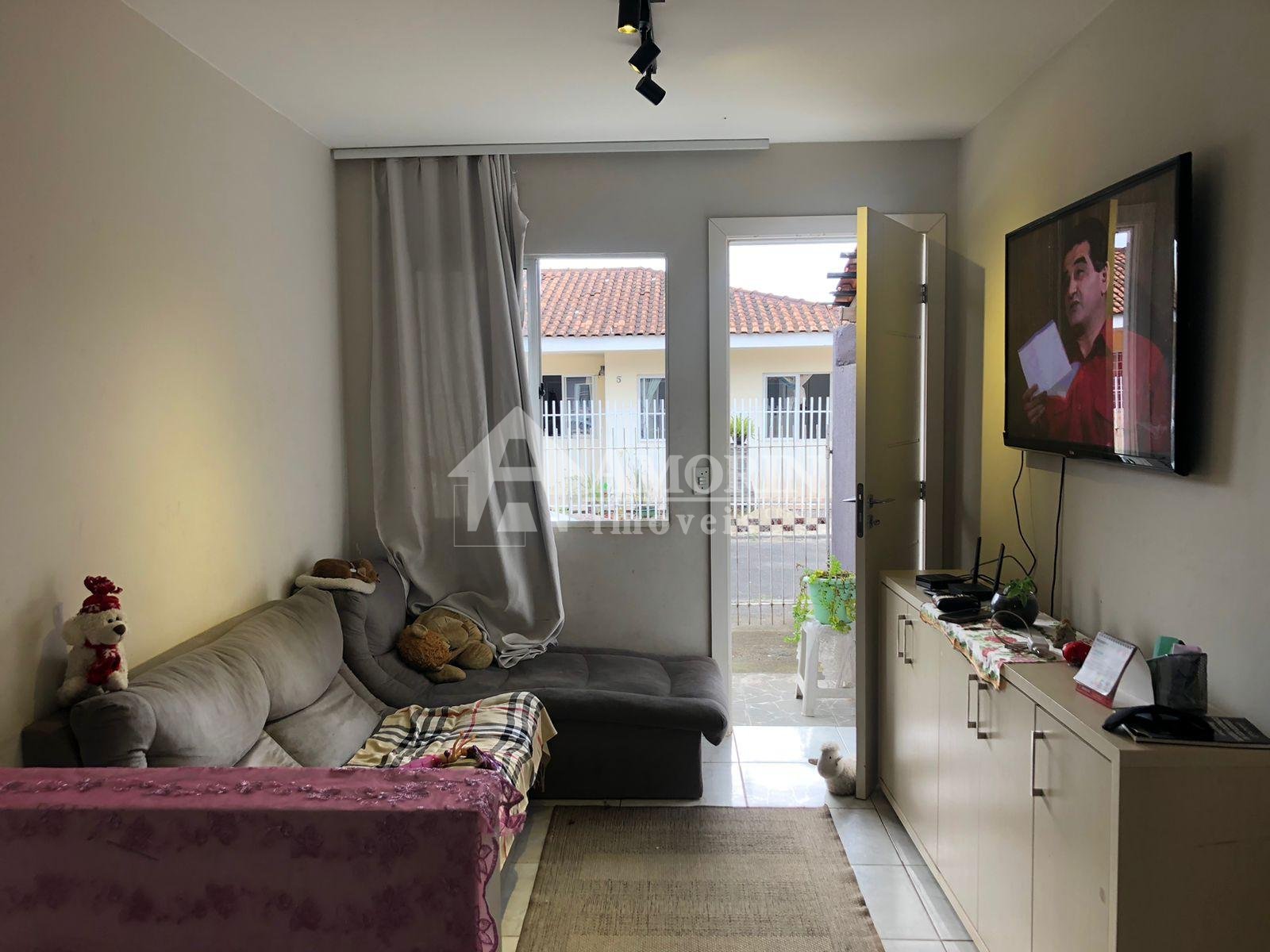 Casa Jd Paloma, 03 qtos, 04 vagas, averbada, 50 mts da Av Prin...