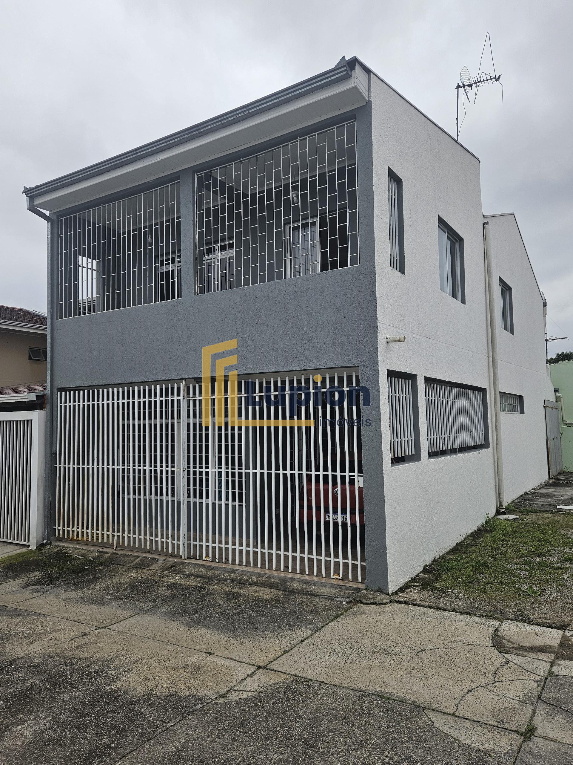 Sobrado 145m2, Bairro alto, 4 qtos 1 suite , 02 vagas, próx Av...