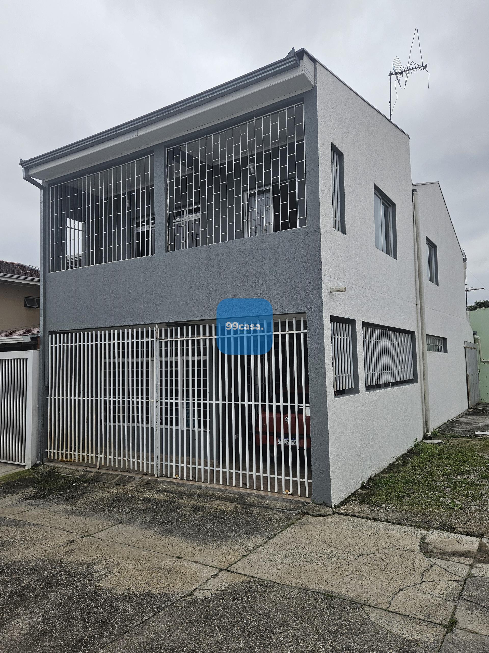 Sobrado 145m2, Bairro alto, 4 qtos 1 suite , 02 vagas, próx Av...