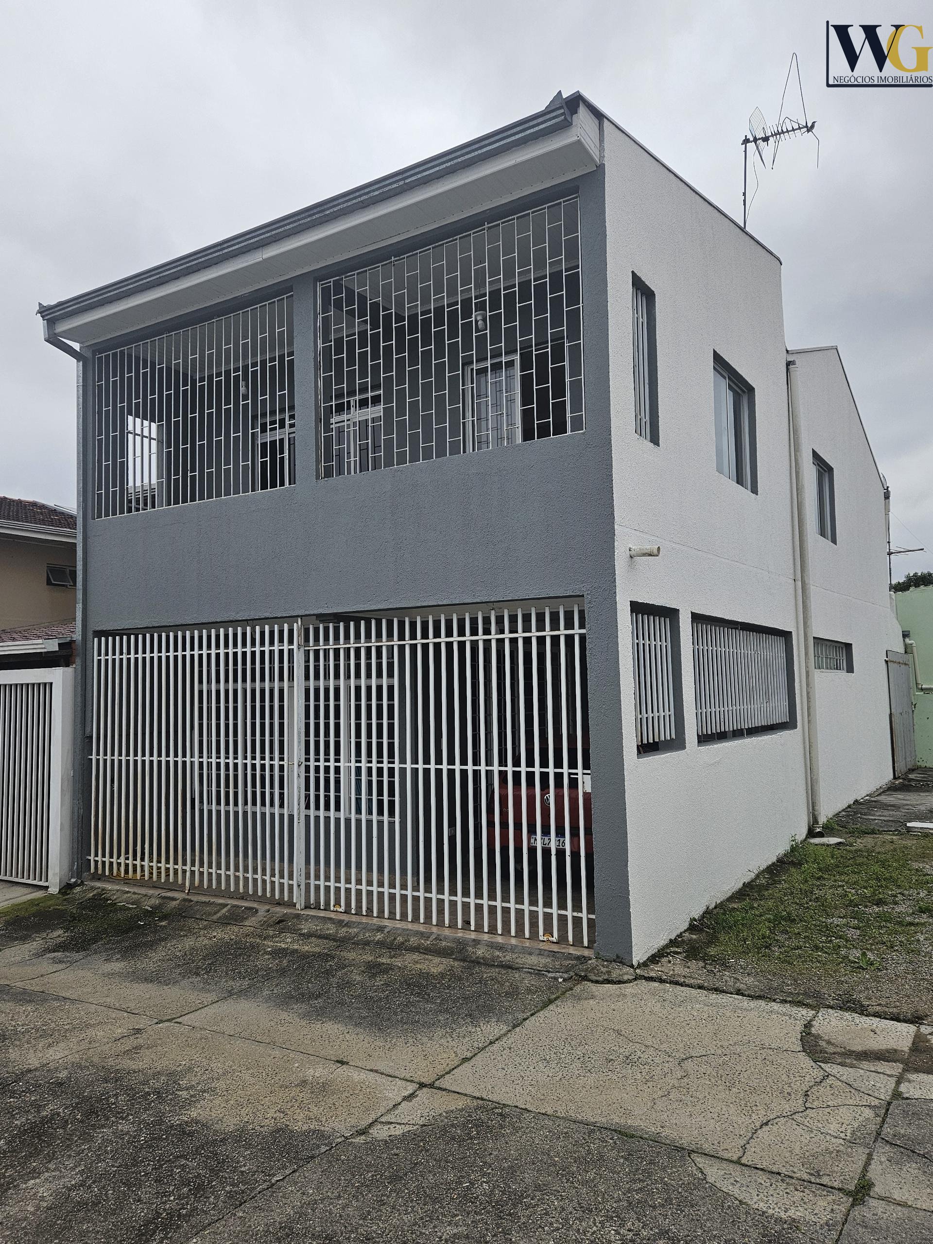 Sobrado 145m2, Bairro alto, 4 qtos 1 suite , 02 vagas, próx Av...
