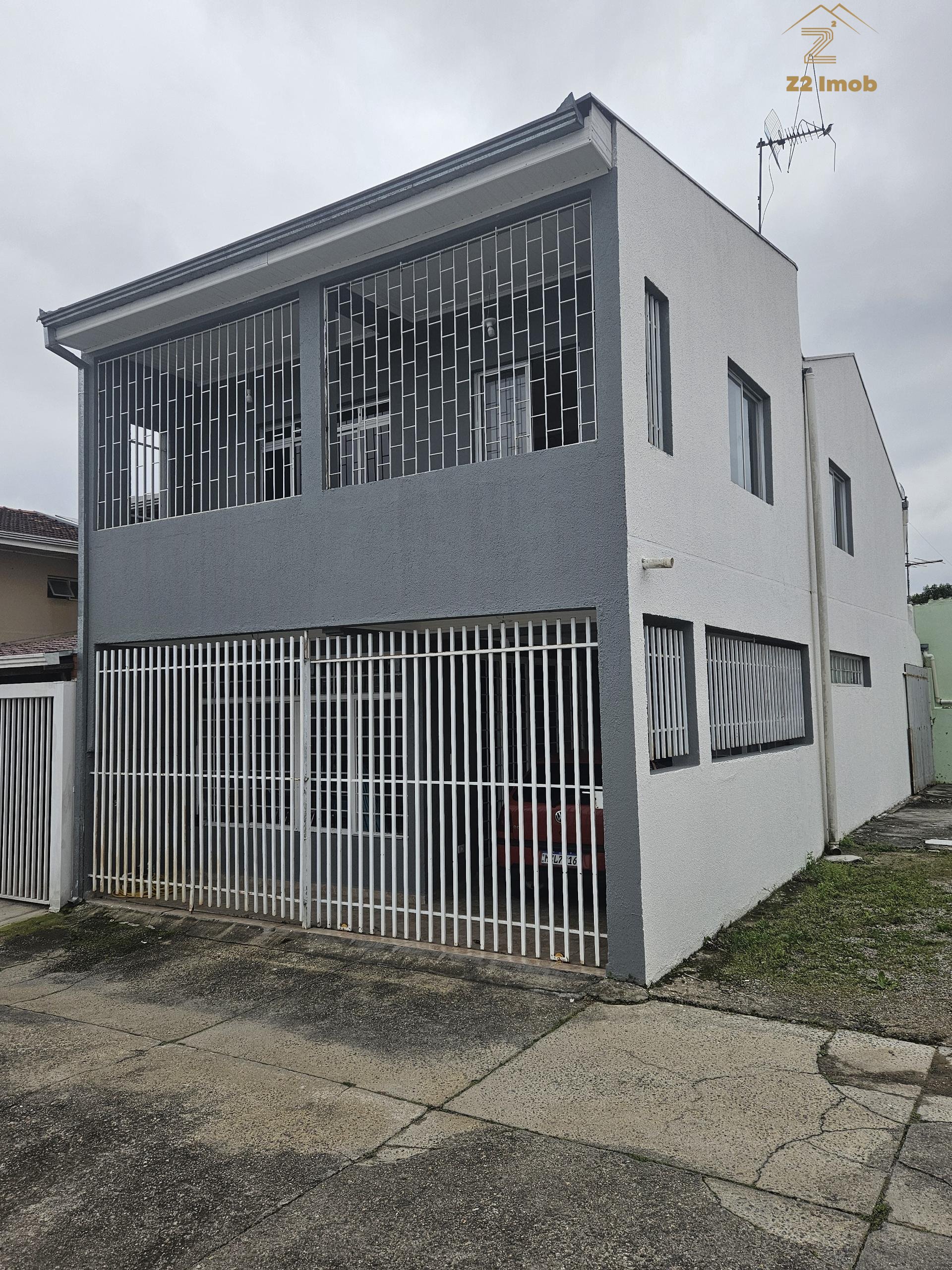 Sobrado 145m2, Bairro alto, 4 qtos 1 suite , 02 vagas, próx Av...