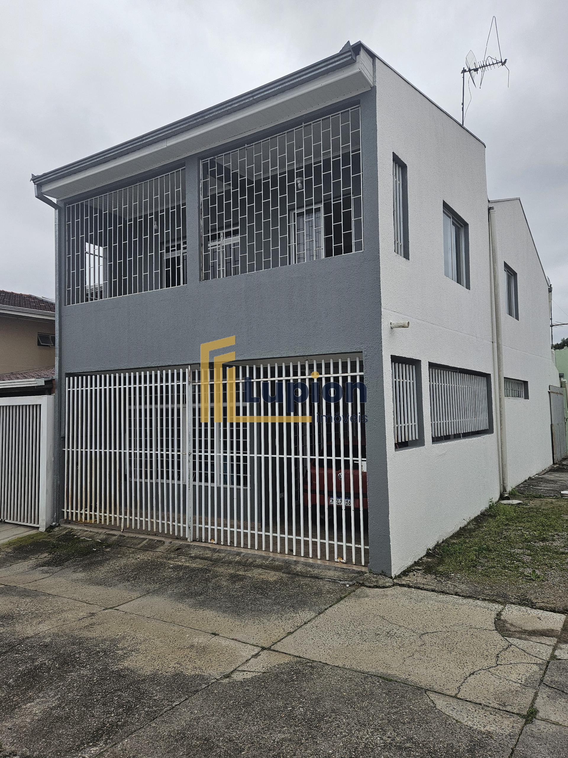 Sobrado 145m2, Bairro alto, 4 qtos 1 suite , 02 vagas, próx Av...