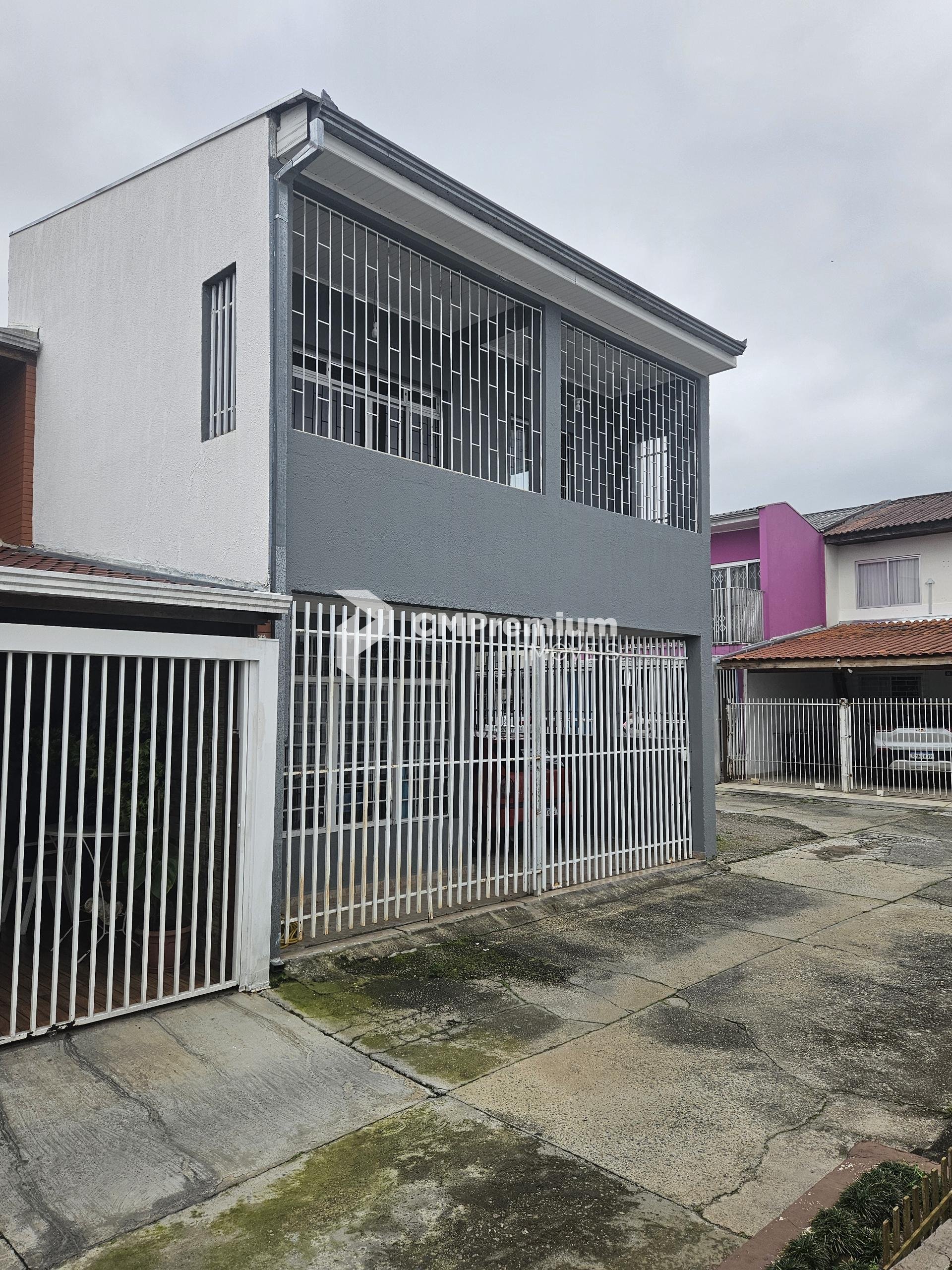 Sobrado 145m2, Bairro alto, 4 qtos 1 suite , 02 vagas, próx Av...