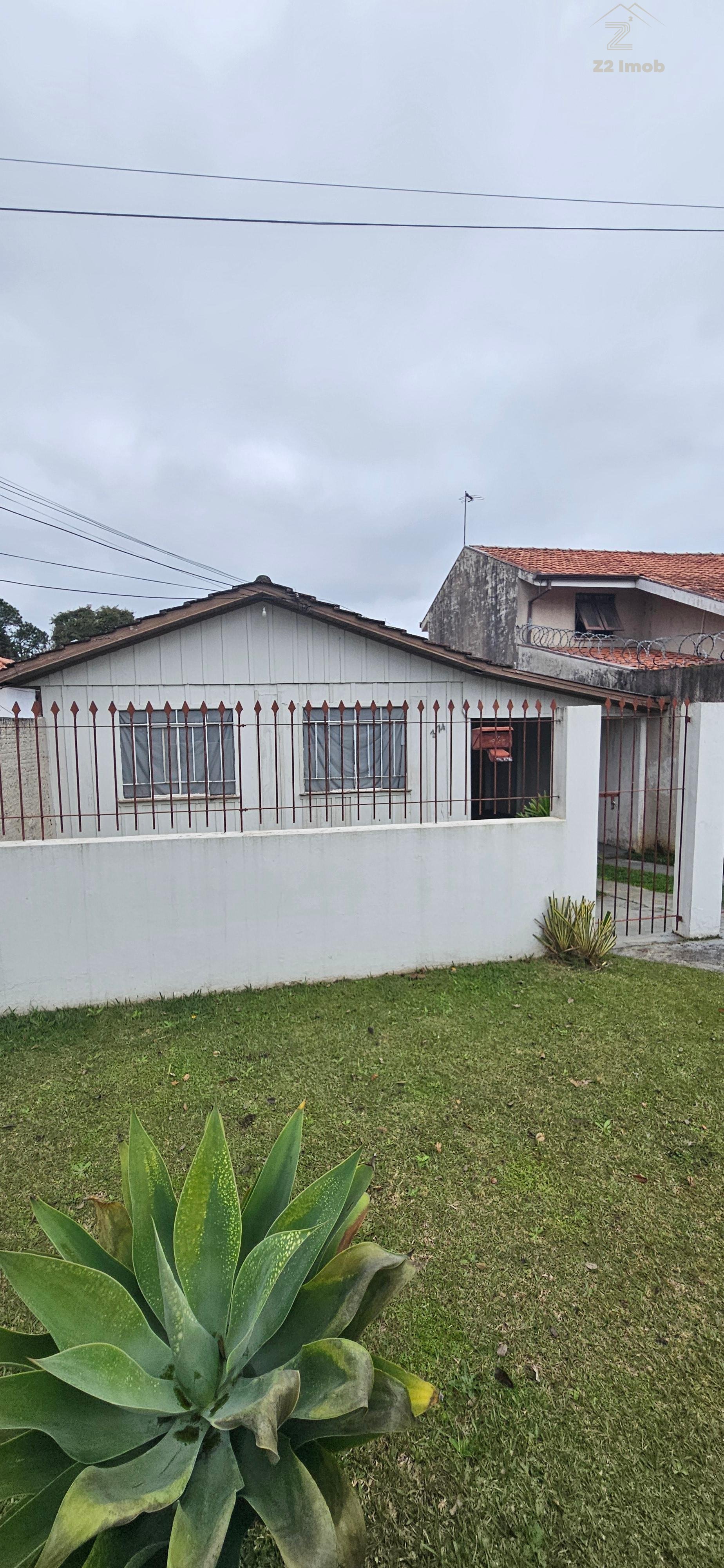 Casa locação Bairro Alto, 02 quartos, madeira, 01 vaga R  1400...