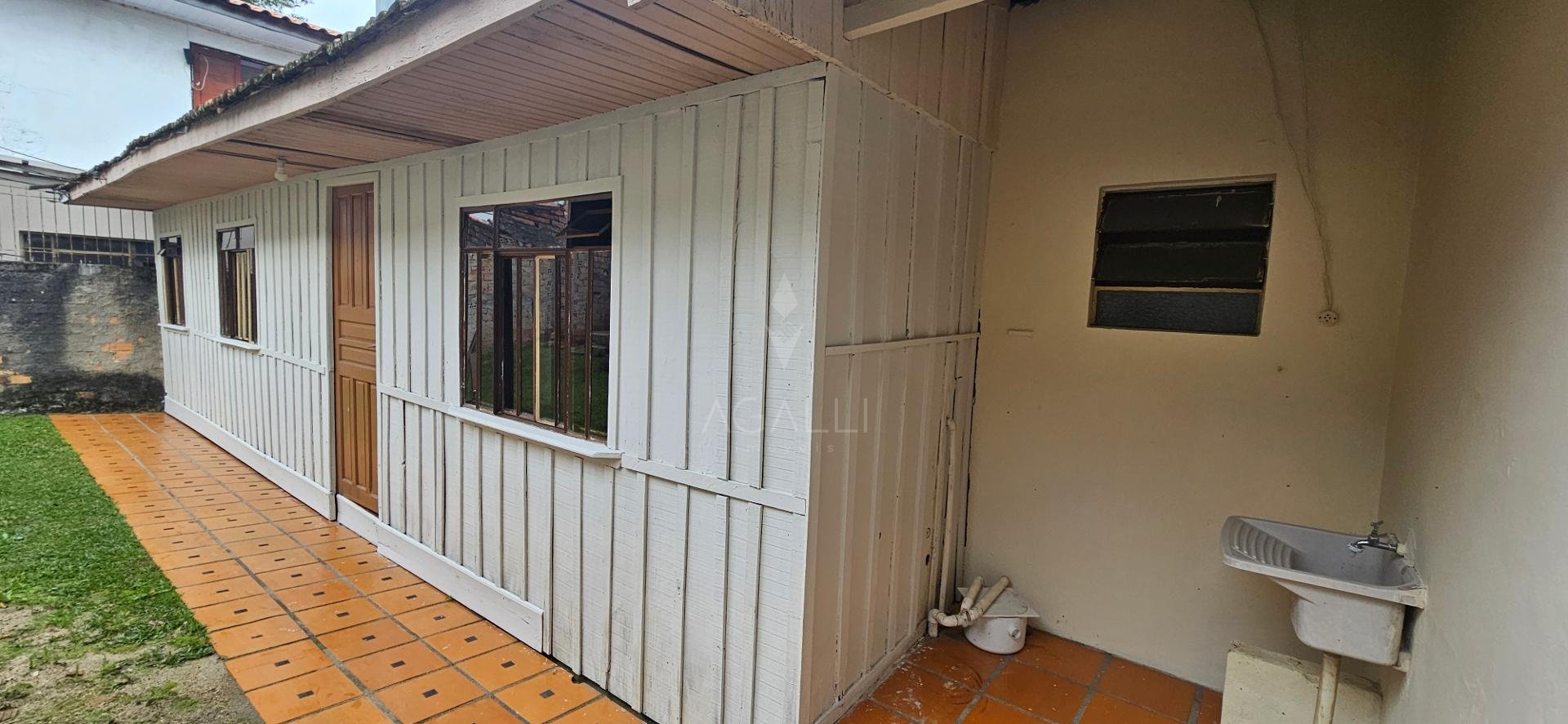 Casa com 1 dormitório para locação, bairro alto, CURITIBA - PR