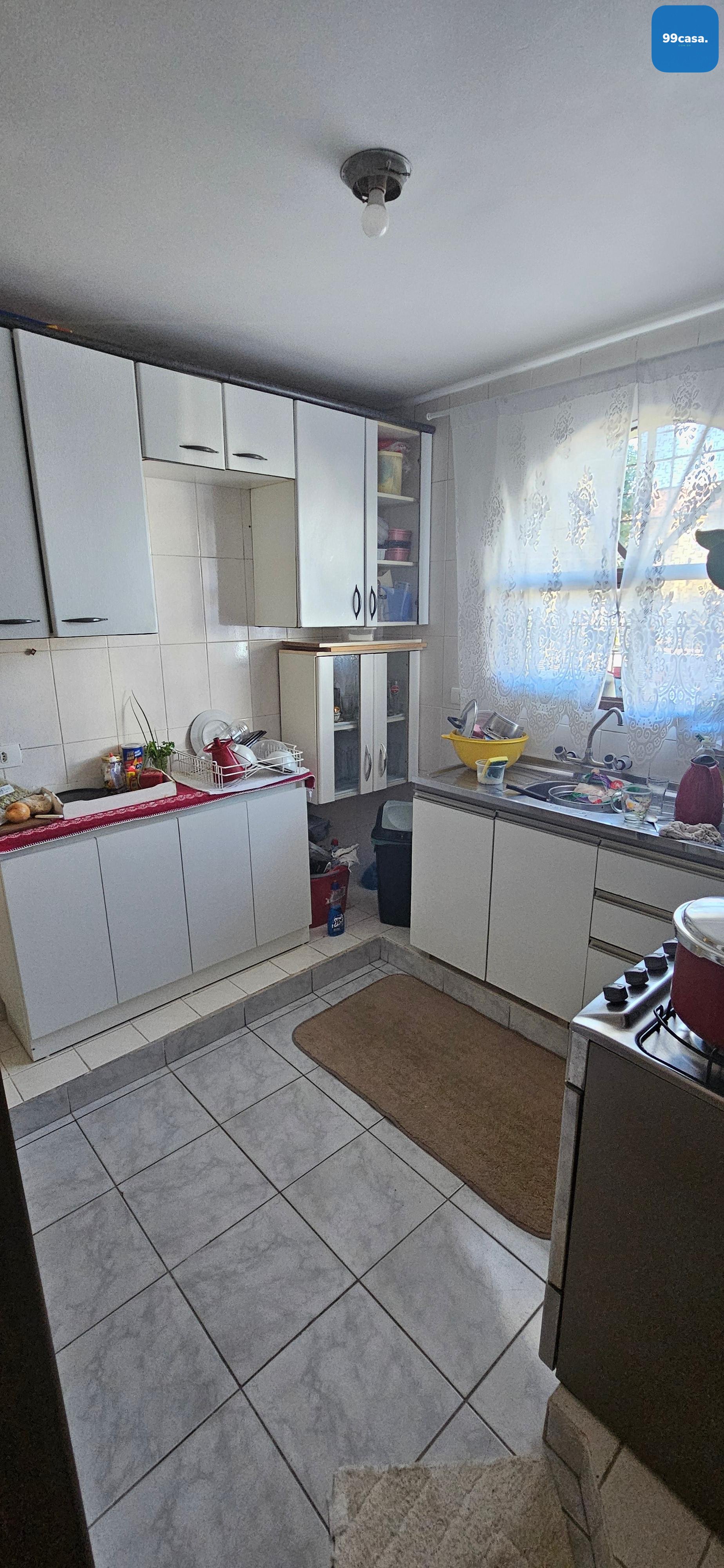 Casa Bairro Alto - 77 m2, averbada, frente para rua, 150 mts d...