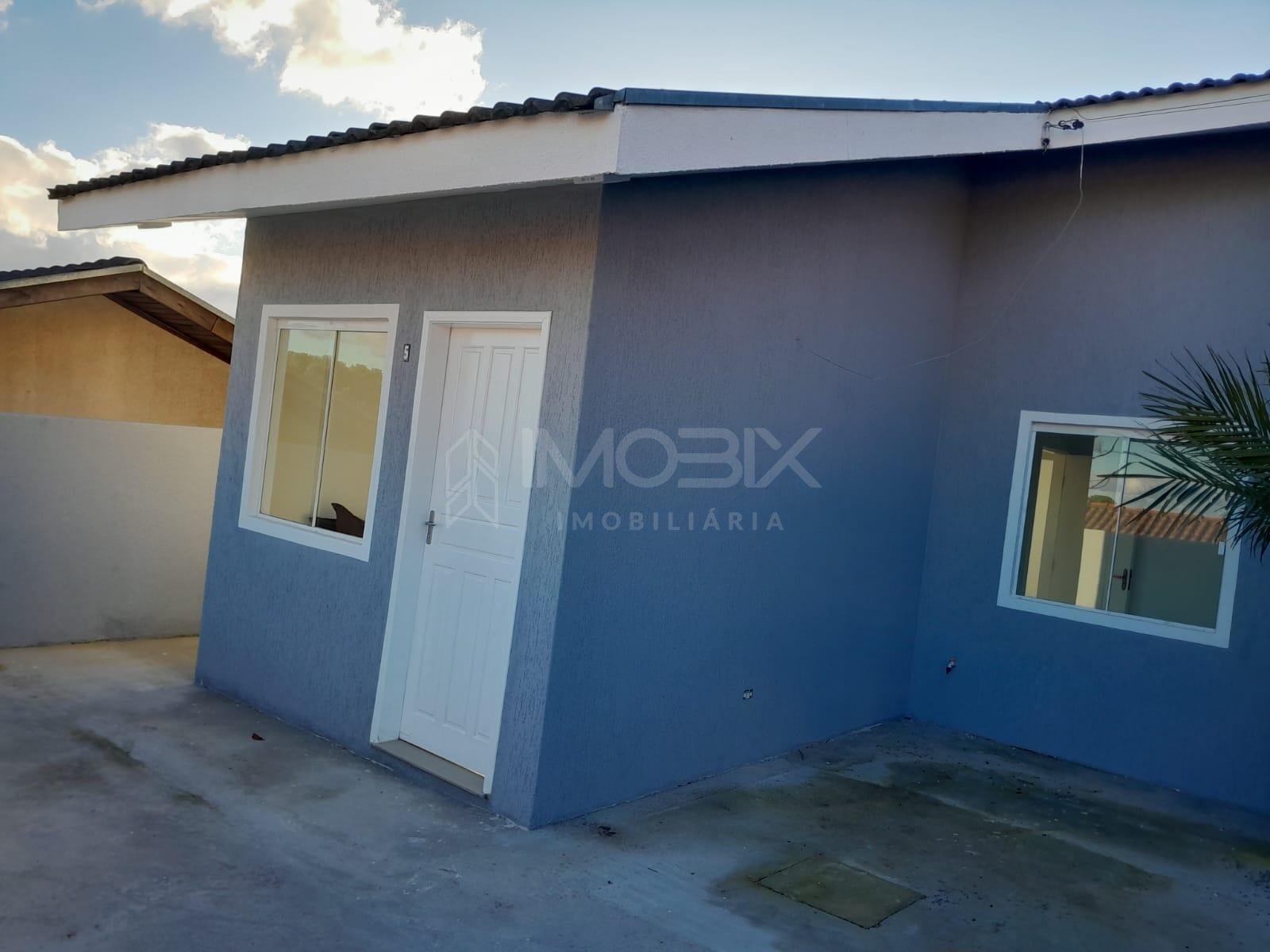 VENDE CASA EM CONDOMÍNIO FECHADO NO PARQUE DO EMBU SEMI-MOBILI...