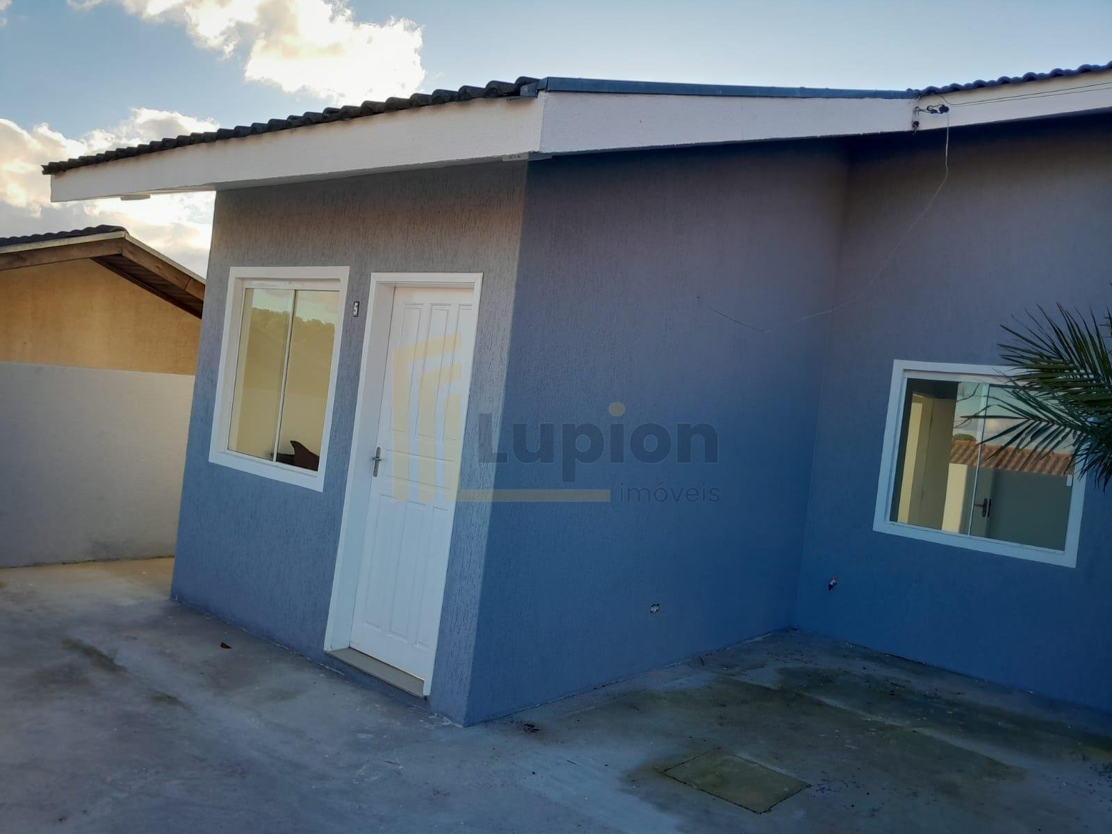 VENDE CASA EM CONDOMÍNIO FECHADO NO PARQUE DO EMBU SEMI-MOBILI...