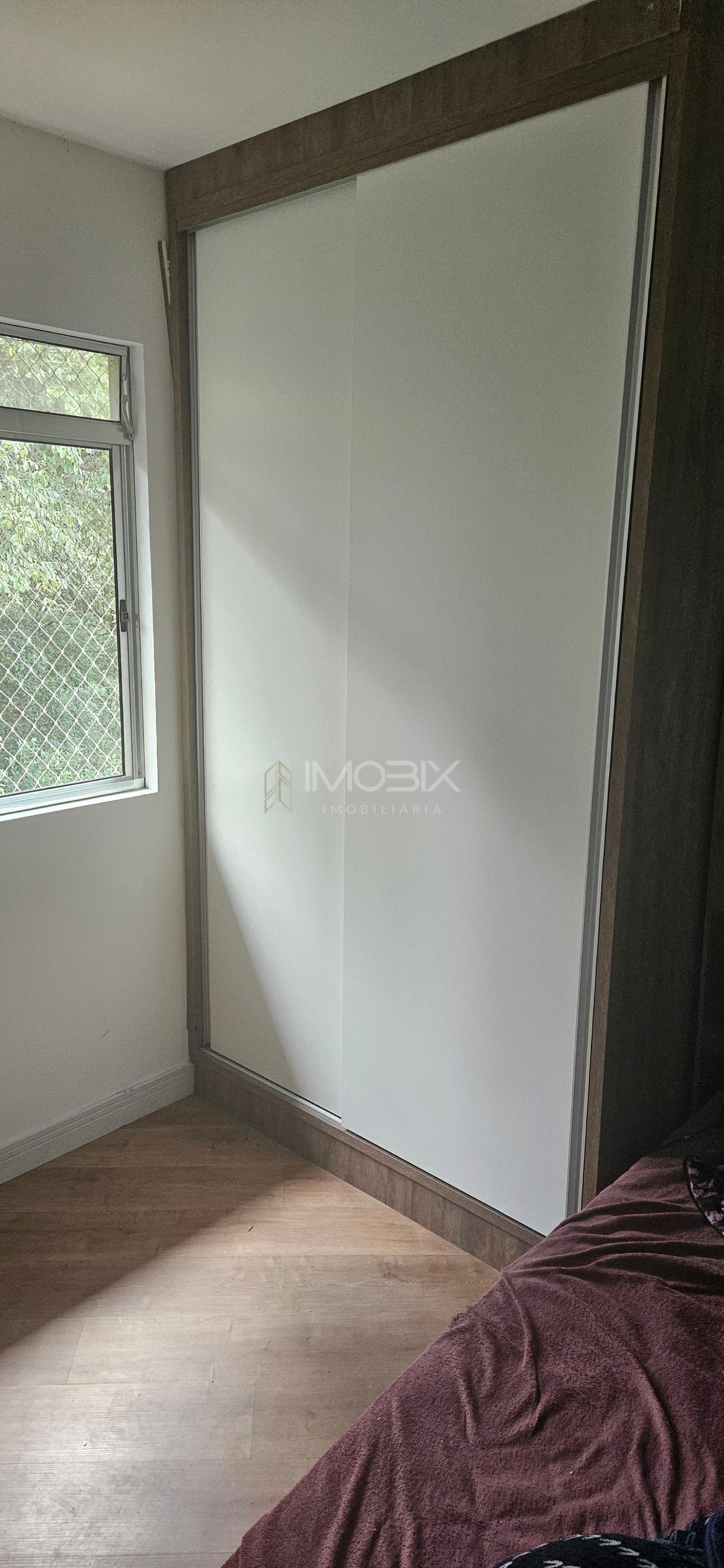 Apartamento Sta candida, 4 Andar, 02 qtos c arms, 01 vaga R  1...