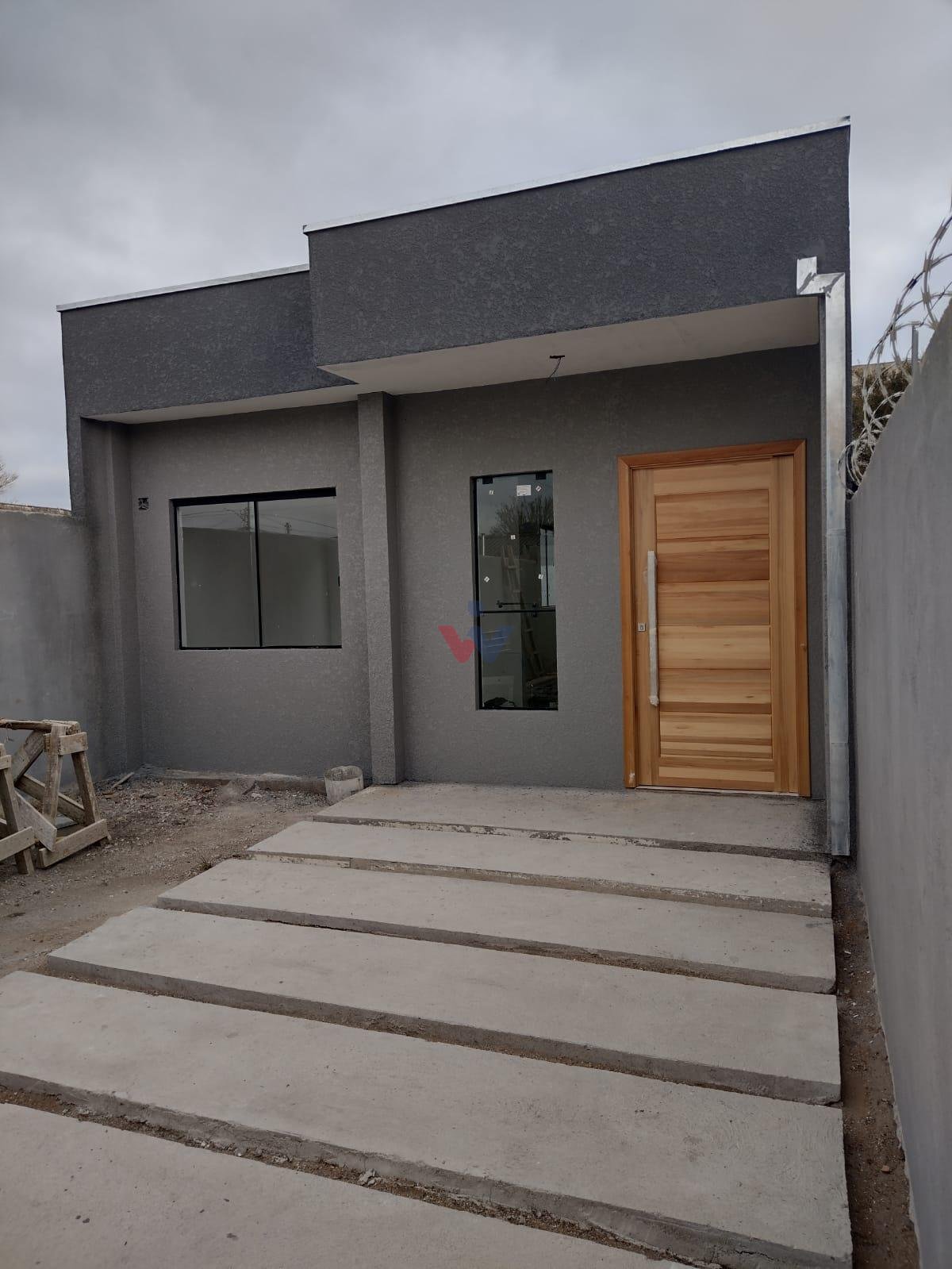 Casa Pinhais 65 m2, nova, 02 qtos, 03 vgs, individual R  420 m...