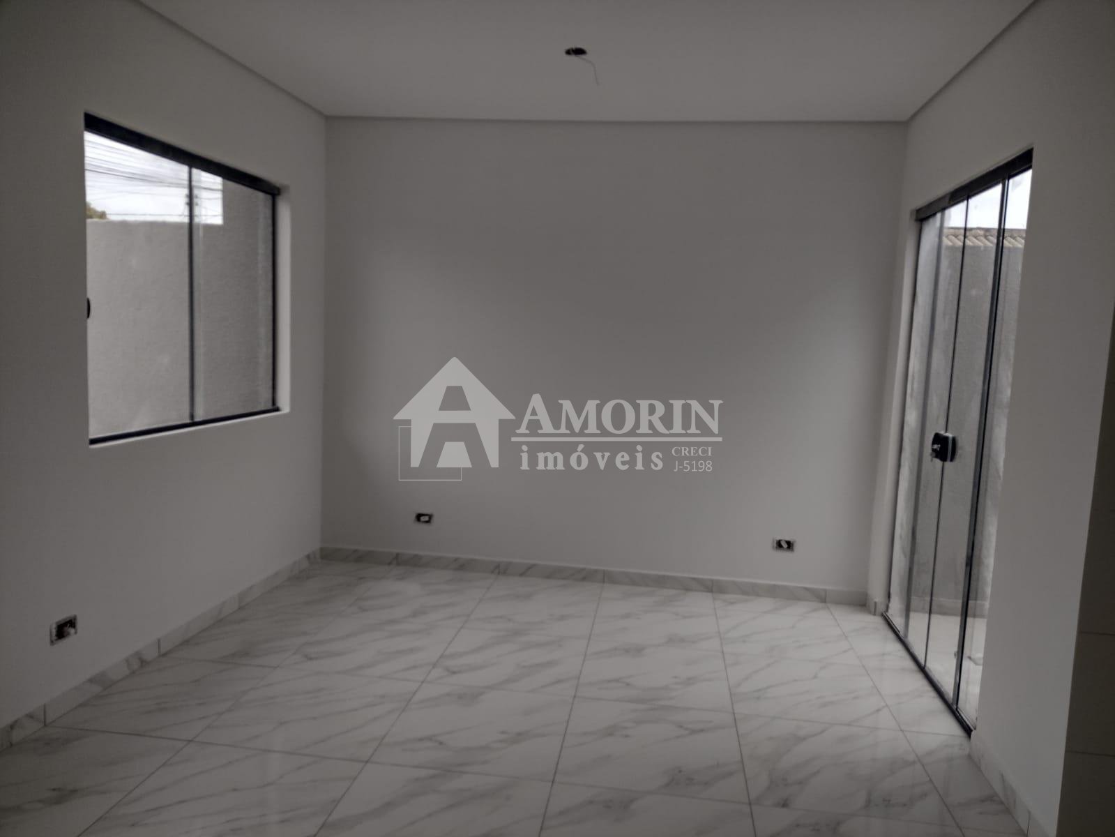 Casa Pinhais 65 m2, nova, 02 qtos, 03 vgs, individual R  420 m...