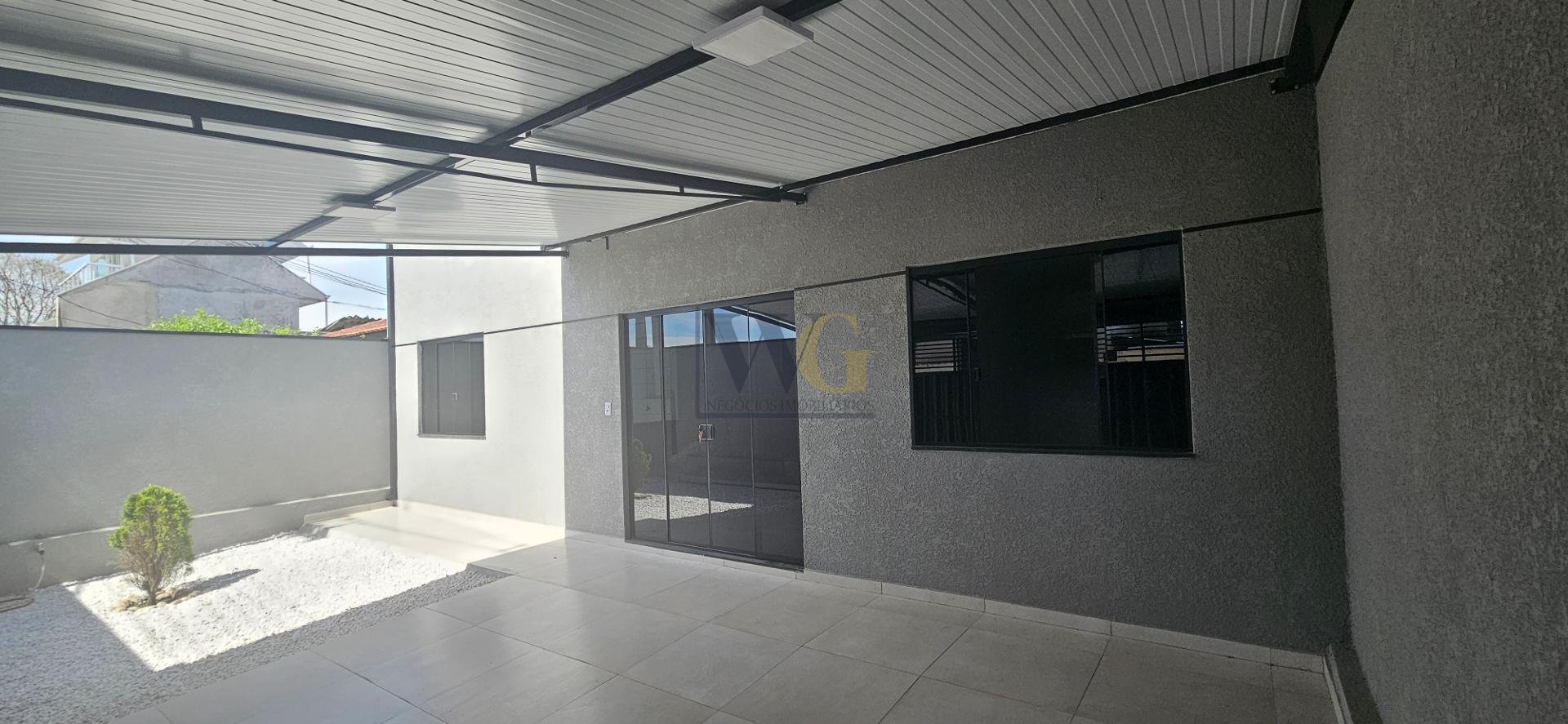 Sobrado 100 m2- S j Pinhais- Prox Boticario,03 qtos,03 vagas, ...