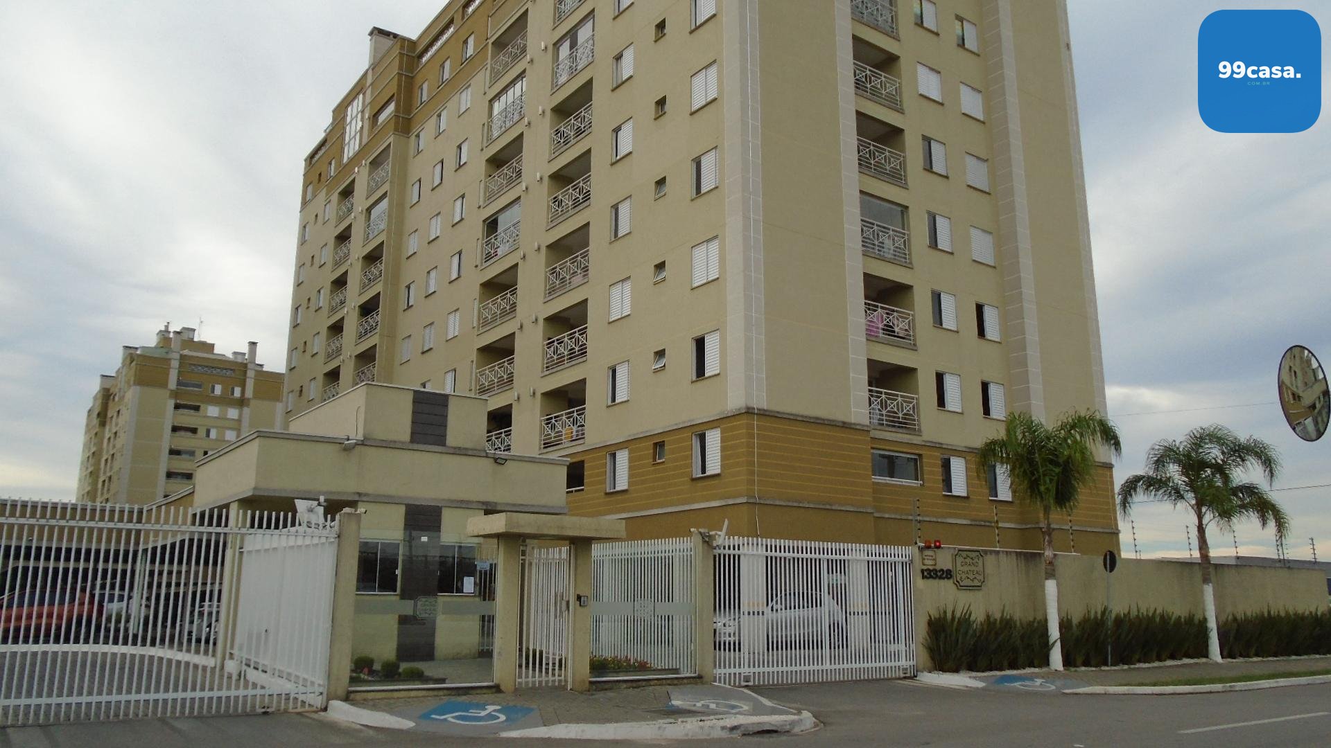 Sala comercial -Novo Mundo-,30 m2 rua Pedro  Zagonel R  150 mil