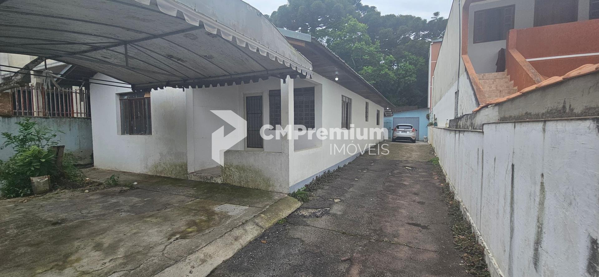 Terreno Boa vista 484 m2 11x44  ZR-2 com 2 casas não averbadas...