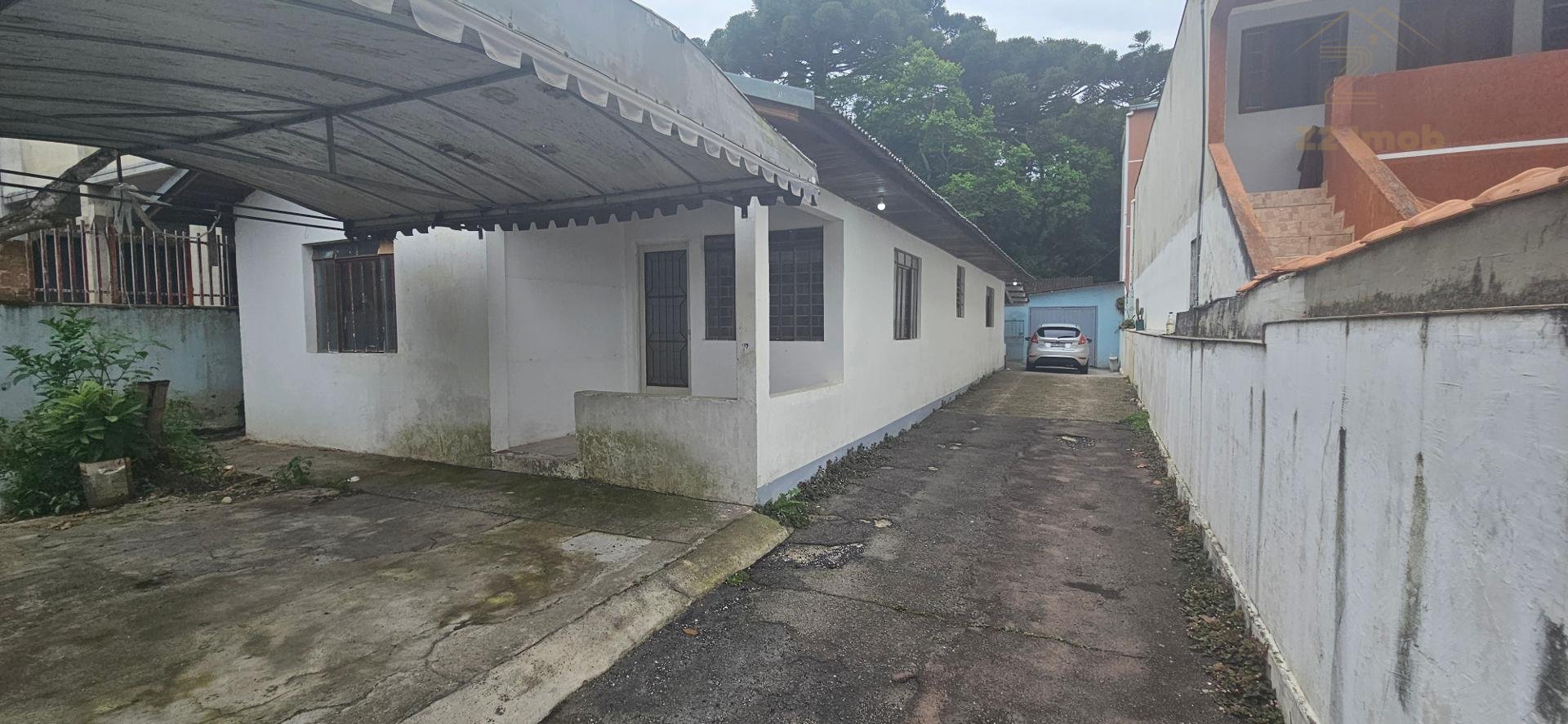 Terreno Boa vista 484 m2 11x44  ZR-2 com 2 casas não averbadas...