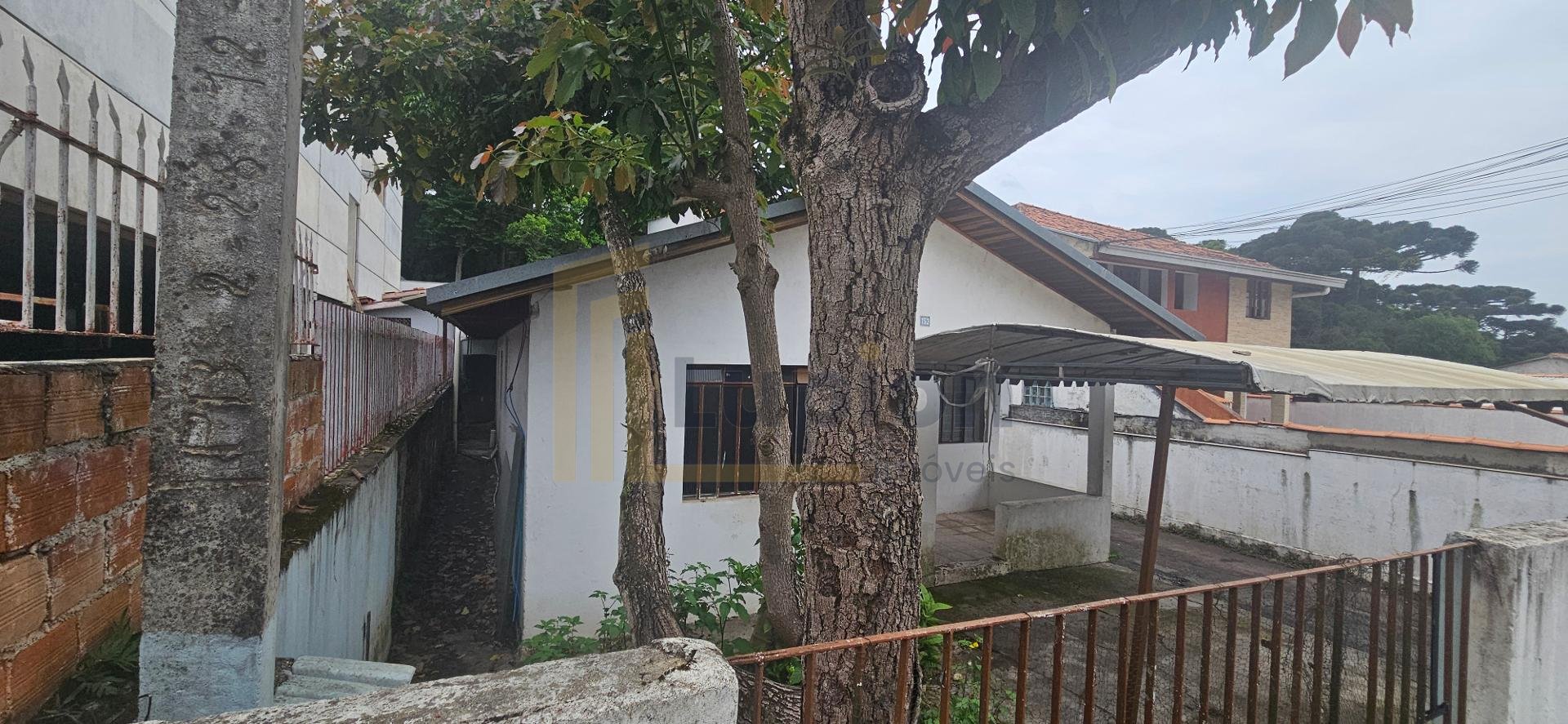 Terreno Boa vista 484 m2 11x44  ZR-2 com 2 casas não averbadas...