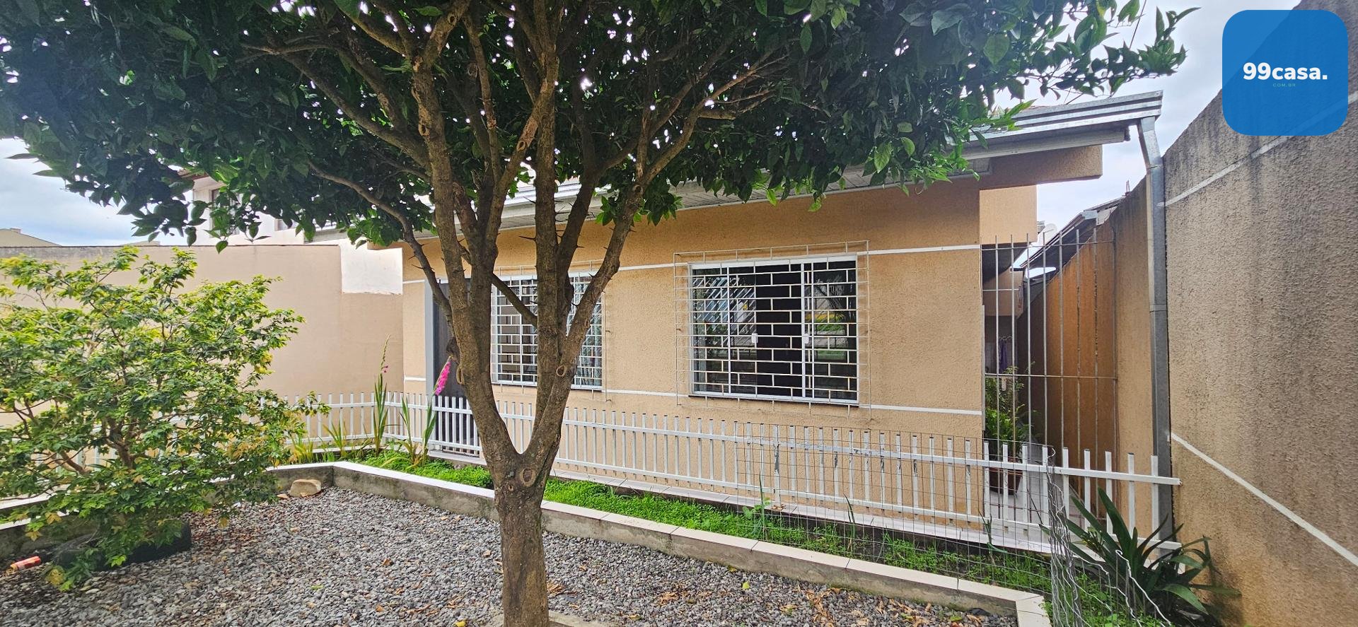 Bairro Alto- Terreno 500 m2,4 casas construídas 200 m2, estuda...