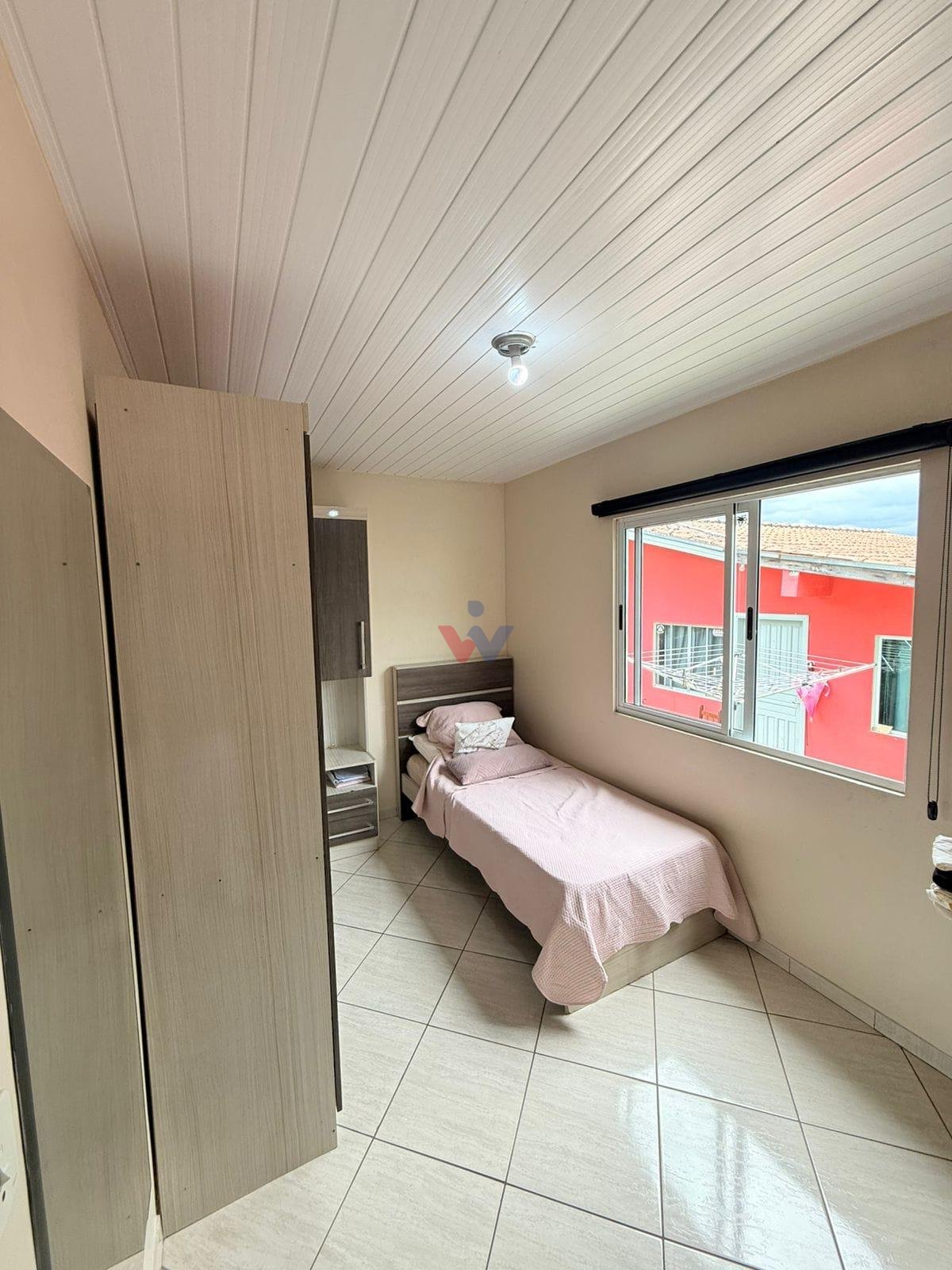 Bairro Alto- Terreno 500 m2,4 casas construídas 200 m2, estuda...