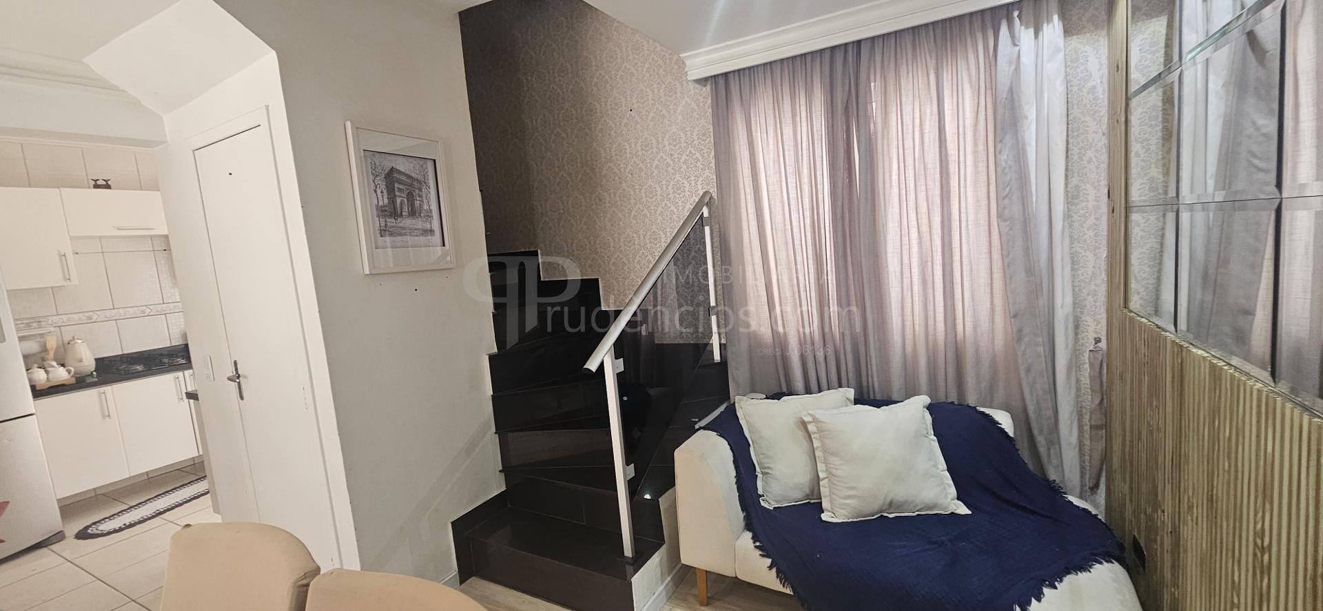 Triplex - Bairro Santa Cândida - 90 m ,recém reformado, 03 qto...