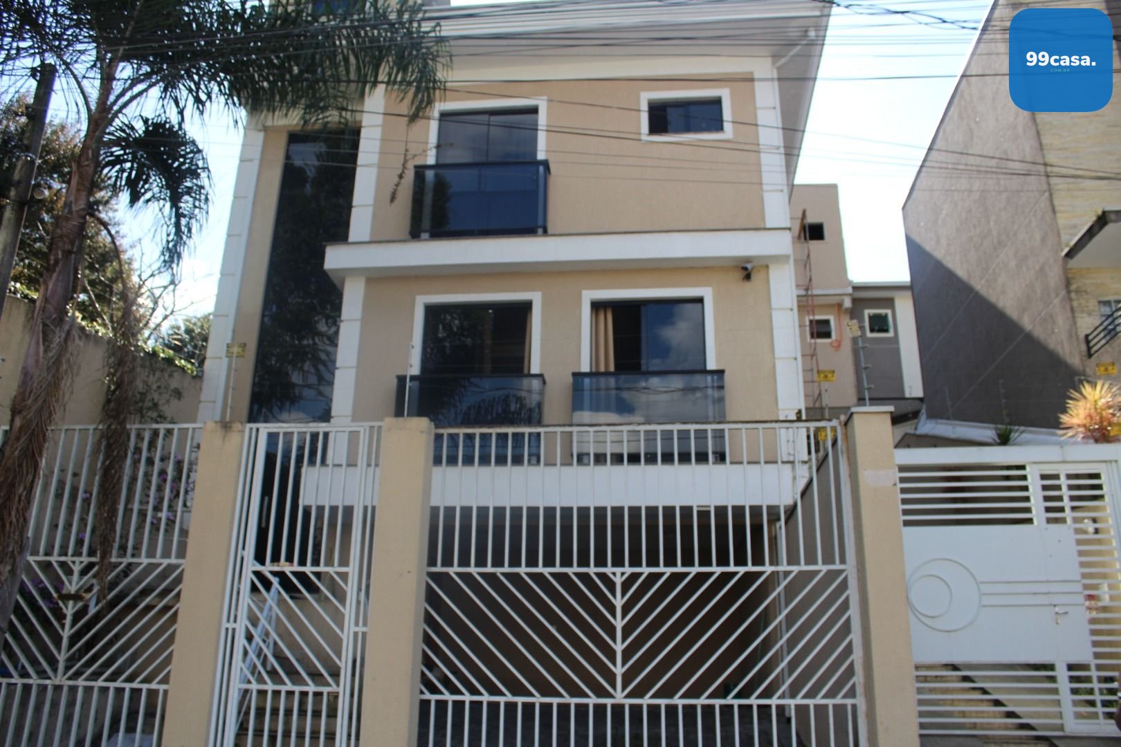 Quadriplex 160 m2, 03 qtos  2 suites , 04 vagas, coz. c arms, ...