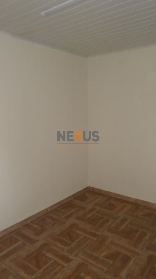 Casa térrea 80 m , 03 qtos, 02 vagas, terreno  fundos, prox. C...