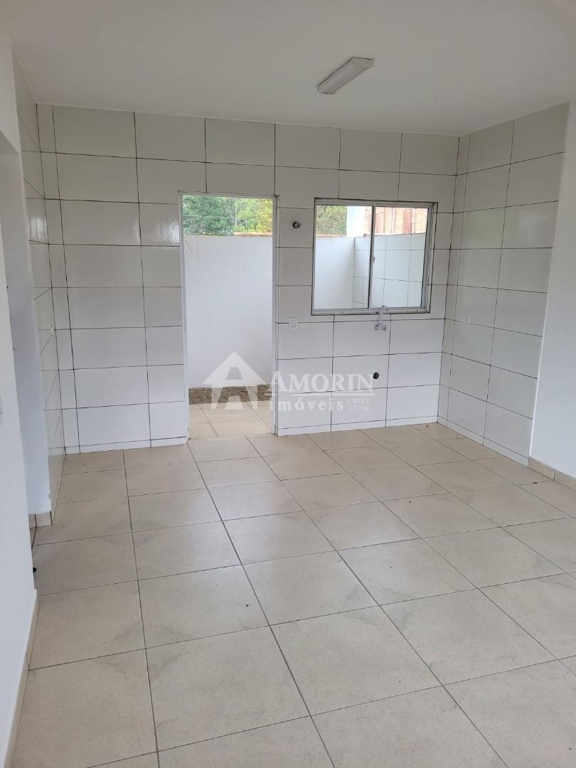 Casa Piraquara 47 m2 02 qtos, 02 vagas, aceita financiamento R...