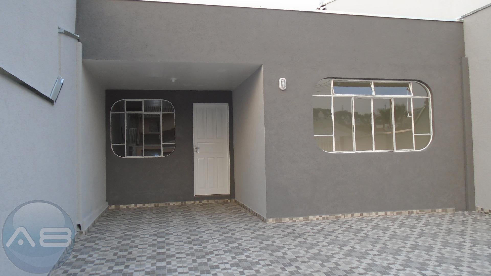 Casa térrea 80 m , 03 qtos, 02 vagas, terreno  fundos, prox. C...