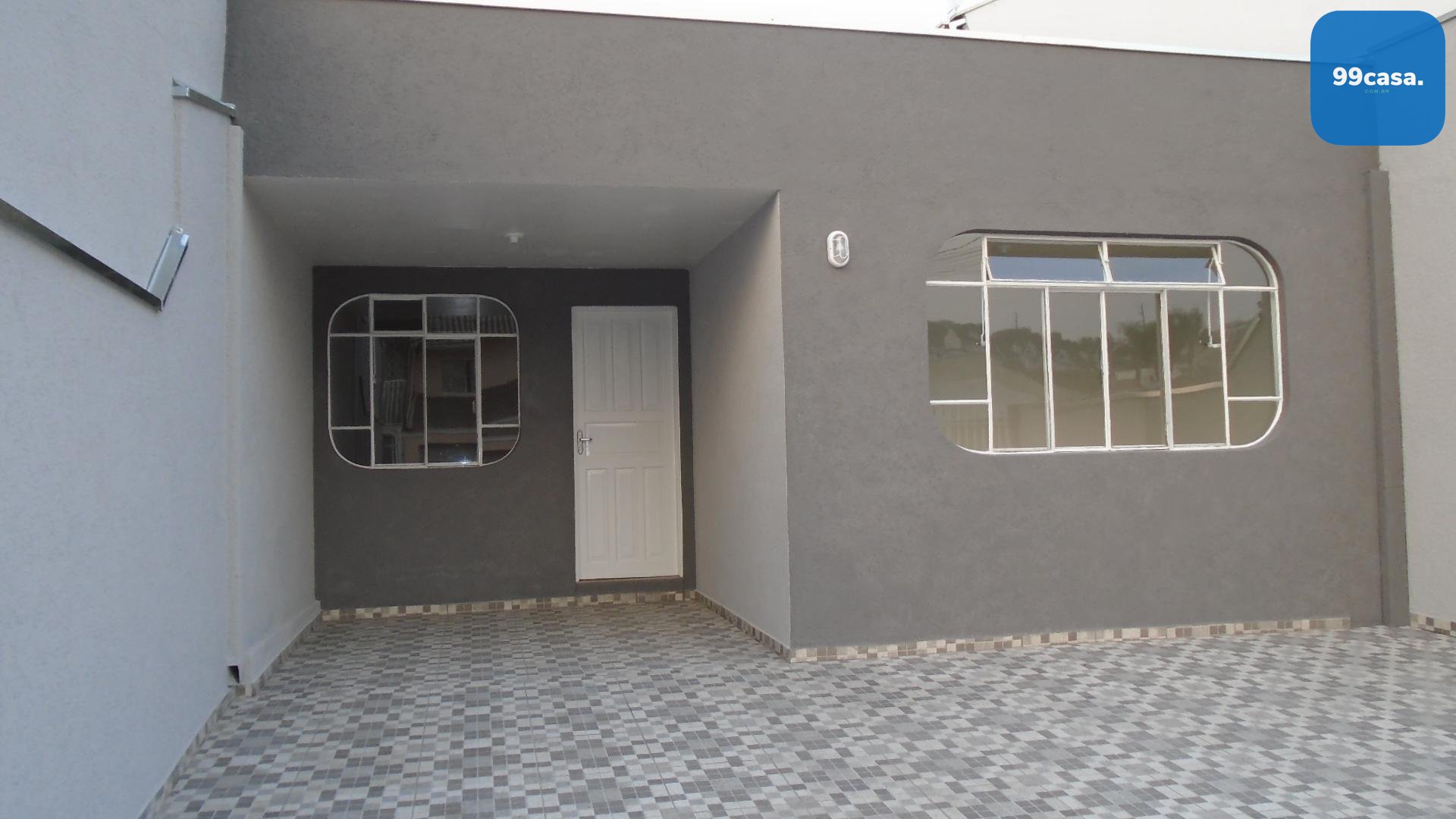 Casa térrea 80 m , 03 qtos, 02 vagas, terreno  fundos, prox. C...