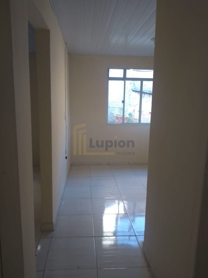 Terreno Pinhais 480 m , com 02 casas já locadas não averbada R...