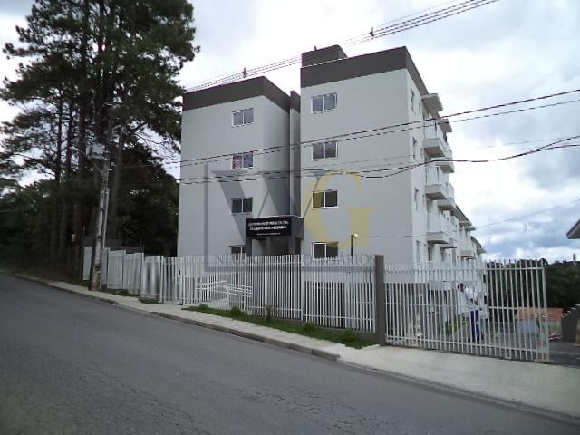 Apartamento, 02 dormitórios, no Santa Cândida