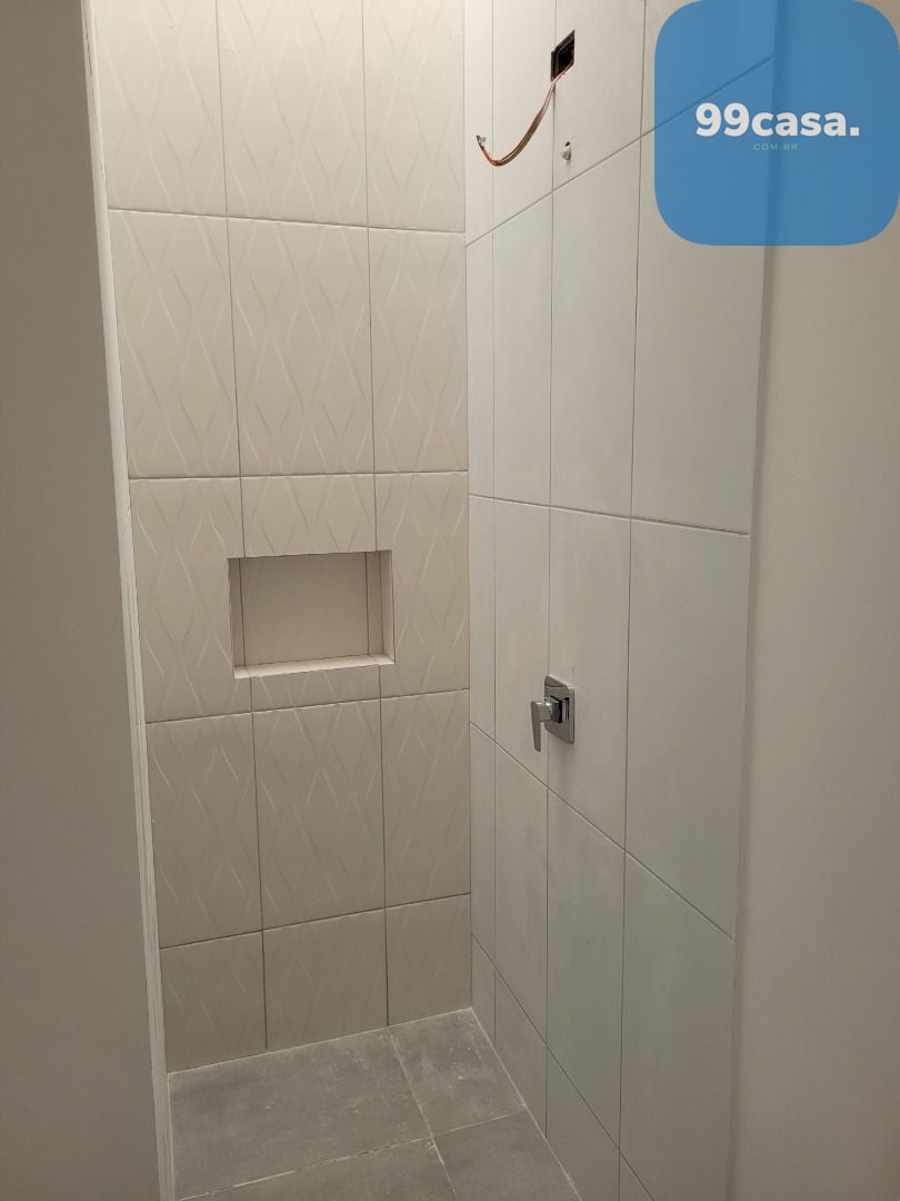 Sobrado novo, 106 m2, 3 qtos ste , 02 vagas, terreno nos fundo...