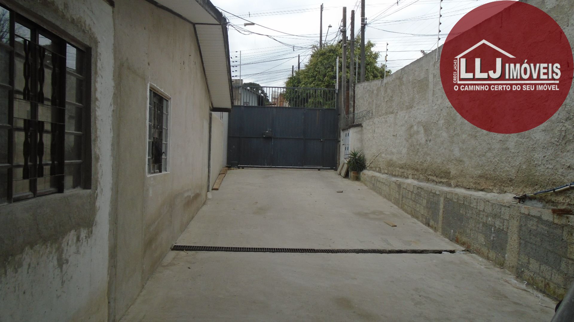 Excelente barracão 380m2, terreno 500 m2, regiao alta R  750 m...