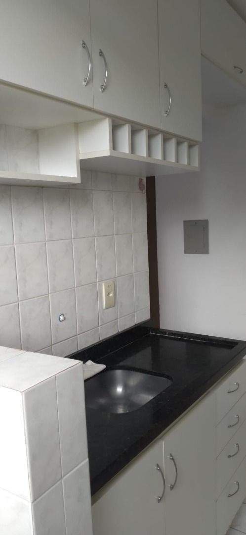 Apartamento com 2 dormitórios para alugar por R  1.000,00 mês ...