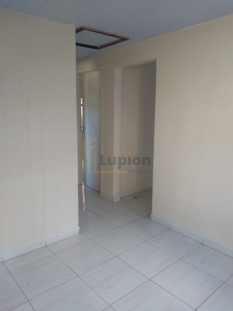 Terreno Pinhais 480 m , com 02 casas já locadas não averbada R...