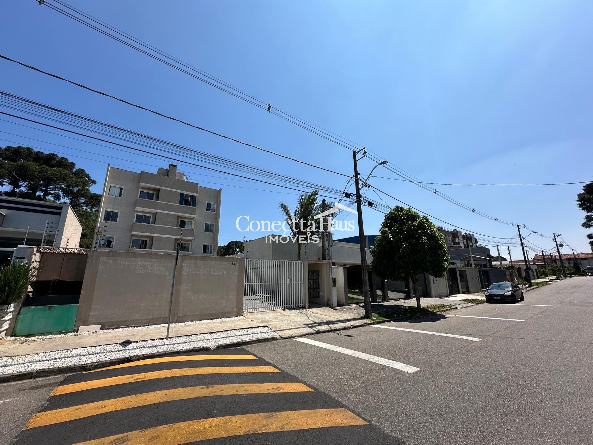 Apartamento 2 quartos, sacada com churrasqueira a carvão em Sã...