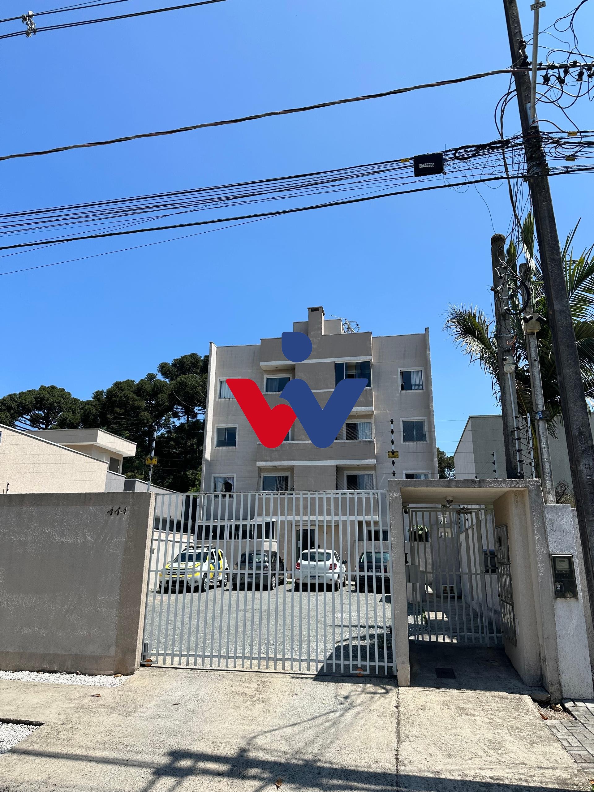 Apartamento 2 quartos, sacada com churrasqueira a carvão em Sã...