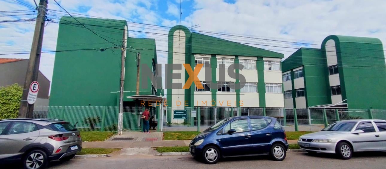 Amplo Apartamento de 2 quartos no Xaxim, oportunidade única    