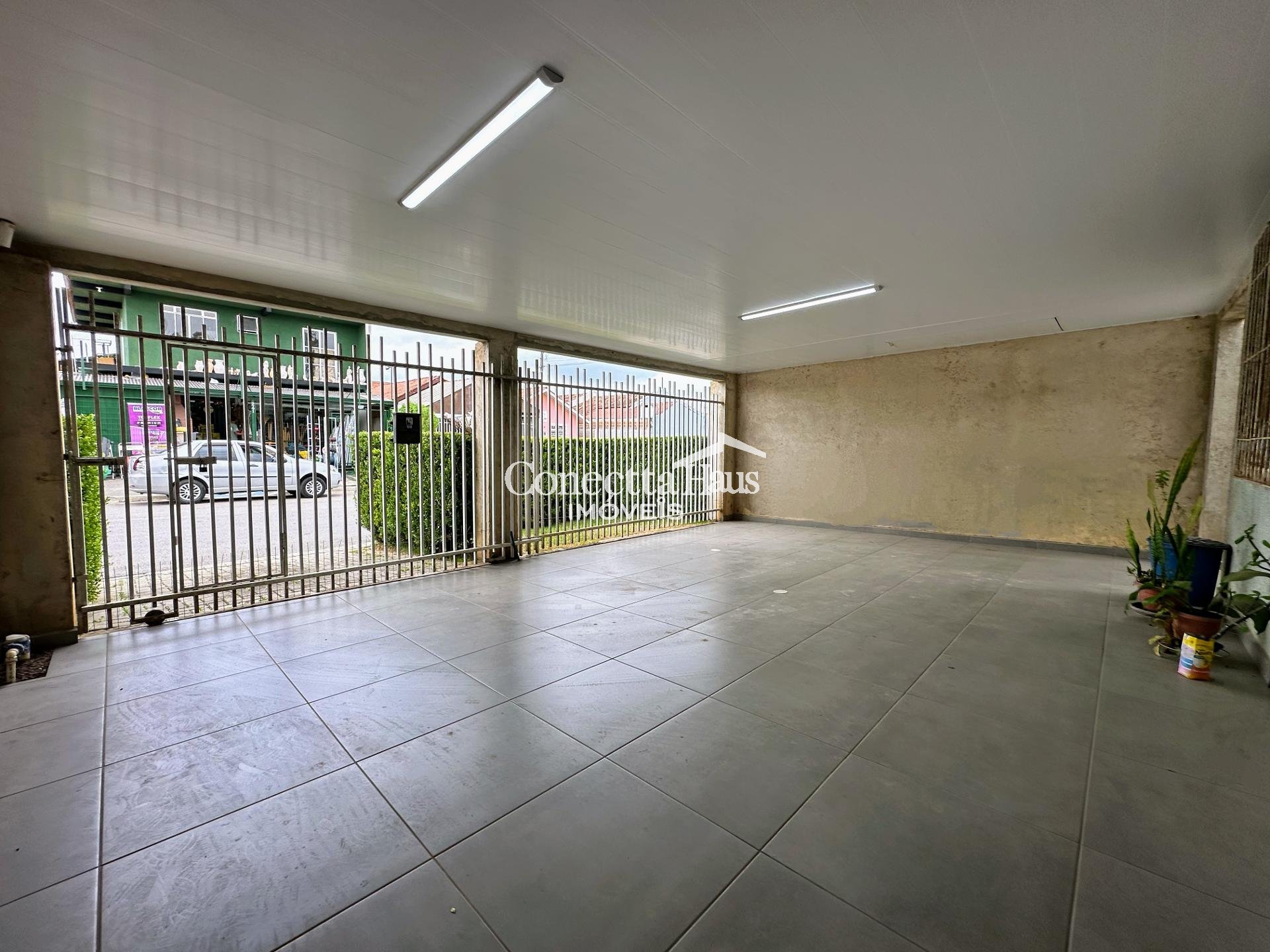 Casa na Fazenda Rio Grande 164m  garagem p  4 carros e amplo t...