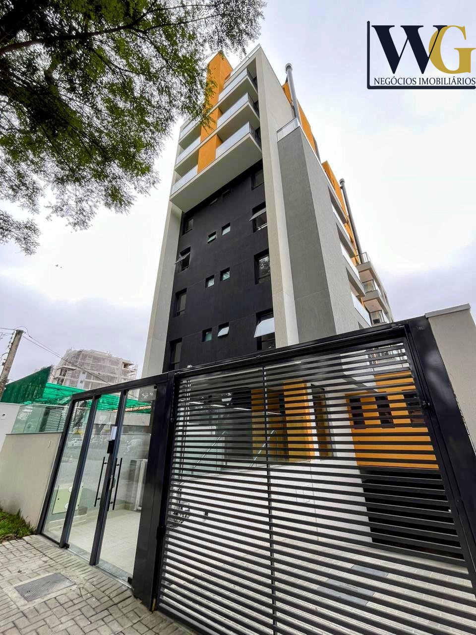 Studios na Vila Izabel, metragem diferenciada e sacada ampla c...