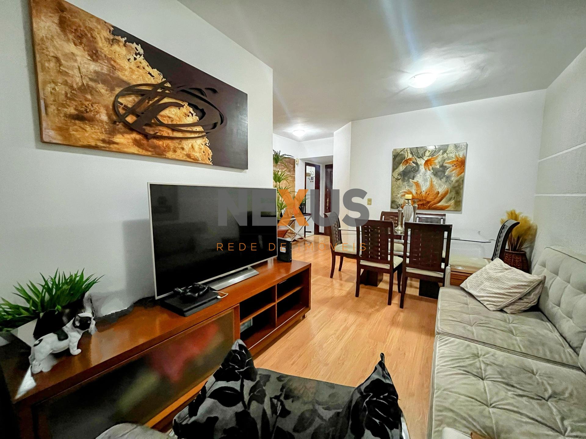 Apartamento 3 quartos com suíte no Bigorrilho em andar alto