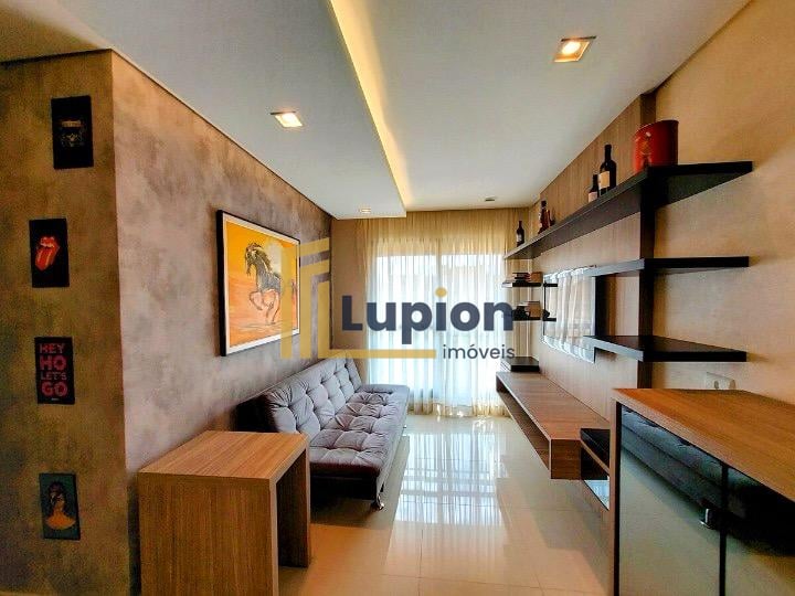 Charmoso Apartamento no Condomínio Plaza Sprada, Porteira Fech...