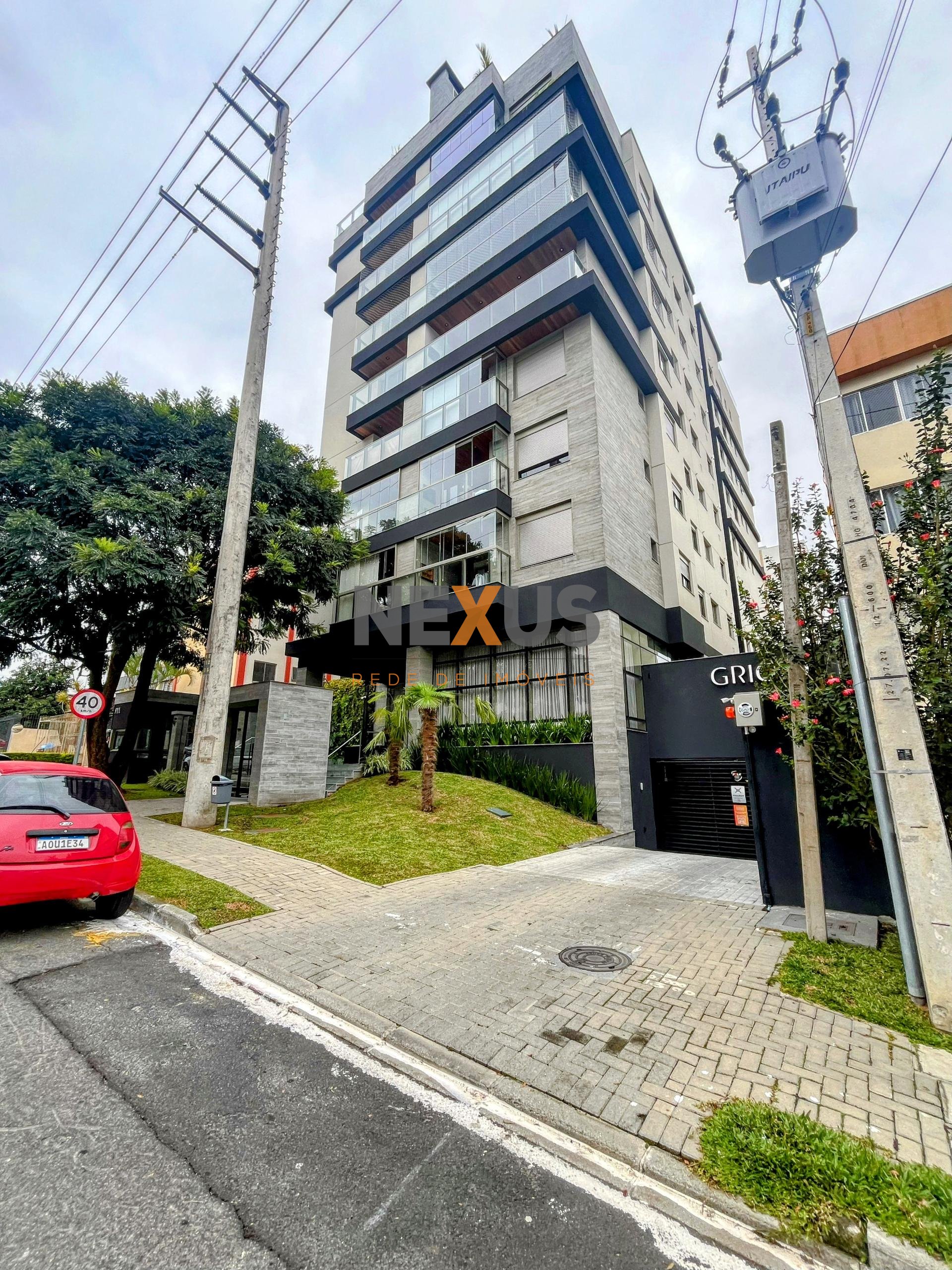 Amplo Apartamento no melhor do Água Verde, 103,93m  de área pr...